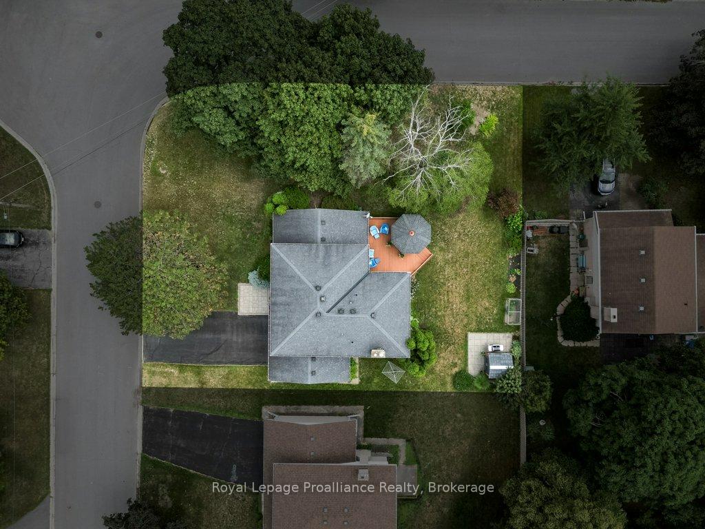 Photo 47 of 29 Hope Crescent, Belleville, Belleville Ward — HOMEH