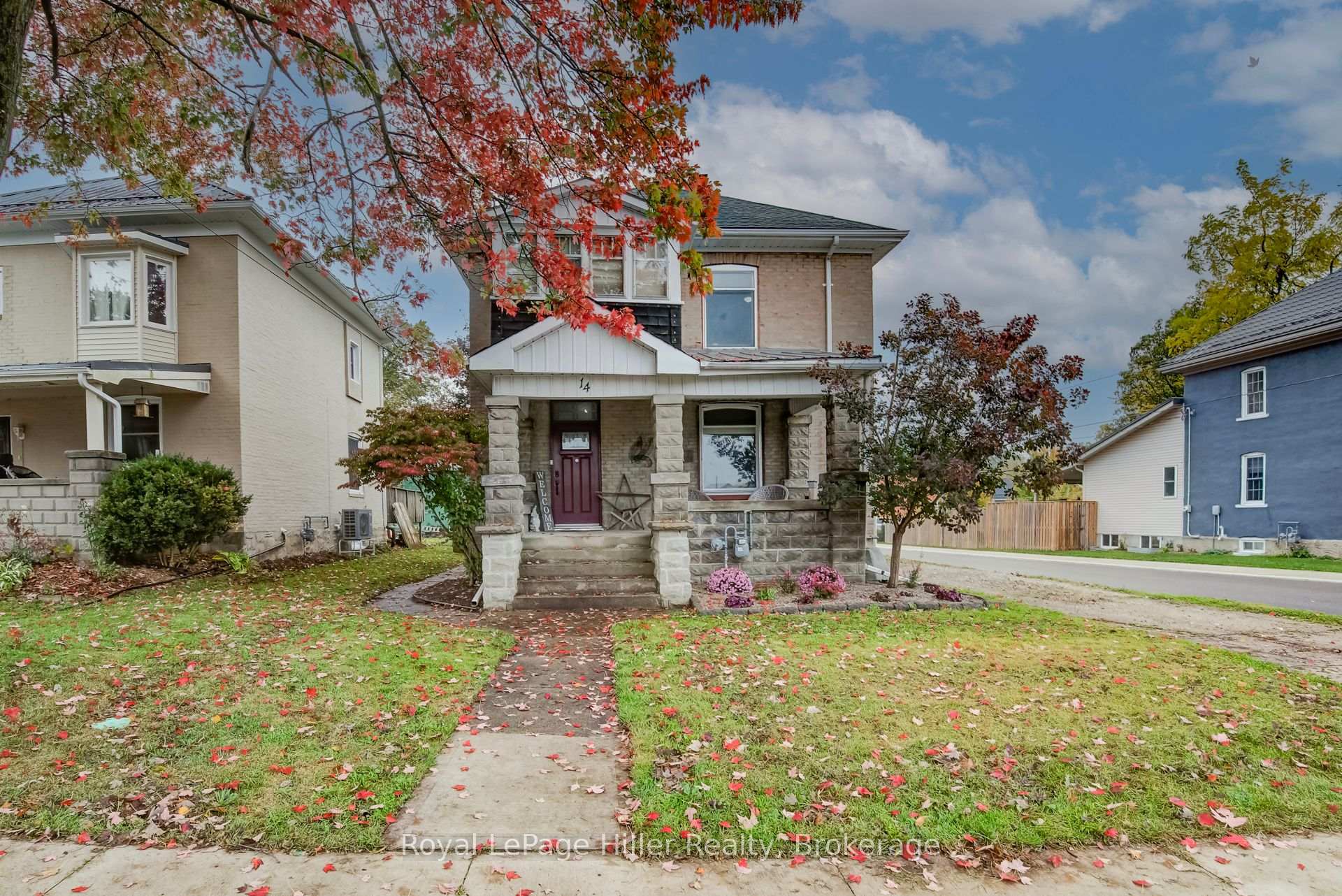 Photo 2 of 14 Pacific Avenue, Perth East, Milverton — HOMEH