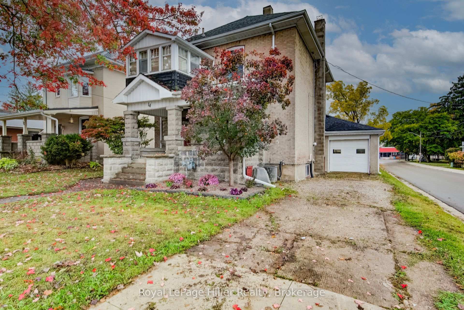 Photo 3 of 14 Pacific Avenue, Perth East, Milverton — HOMEH