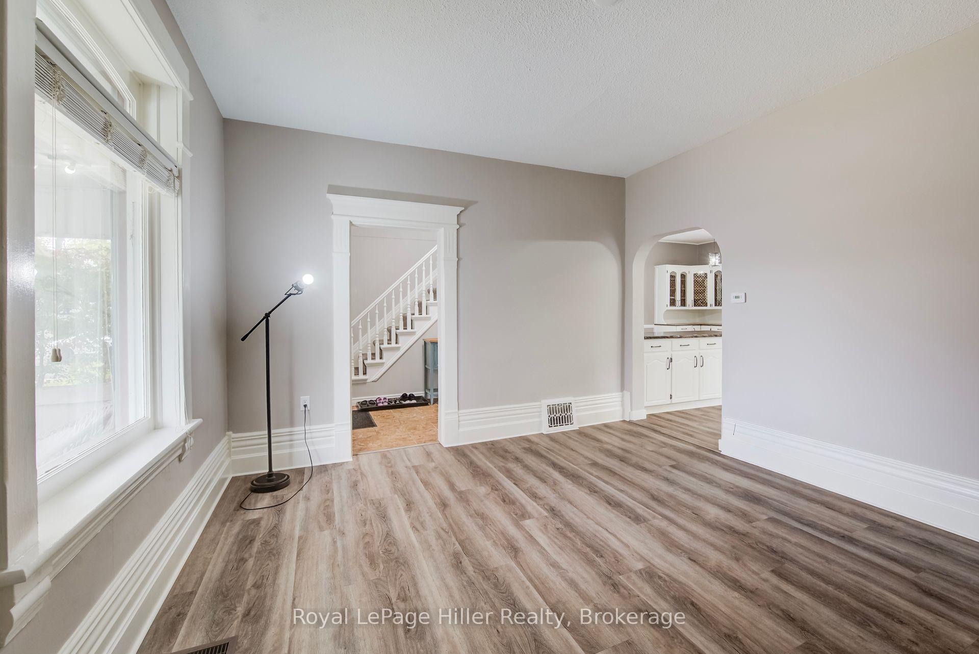 Photo 10 of 14 Pacific Avenue, Perth East, Milverton — HOMEH