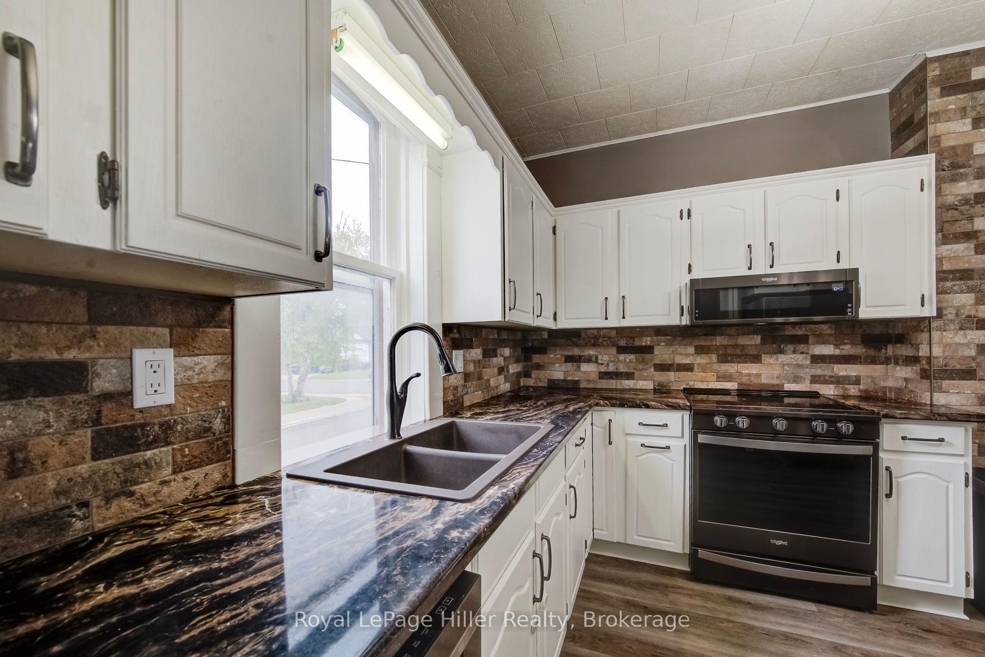 Photo 14 of 14 Pacific Avenue, Perth East, Milverton — HOMEH