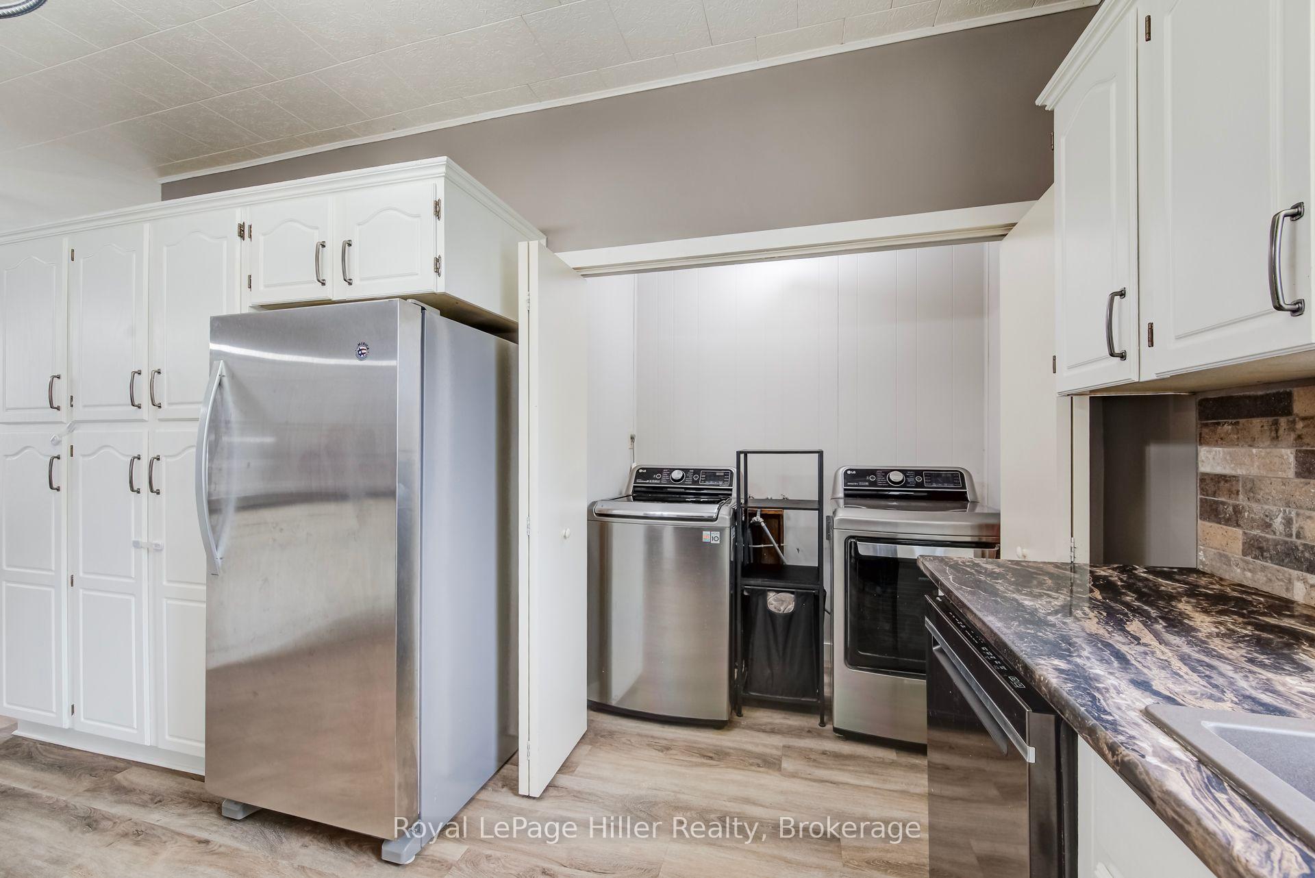 Photo 15 of 14 Pacific Avenue, Perth East, Milverton — HOMEH