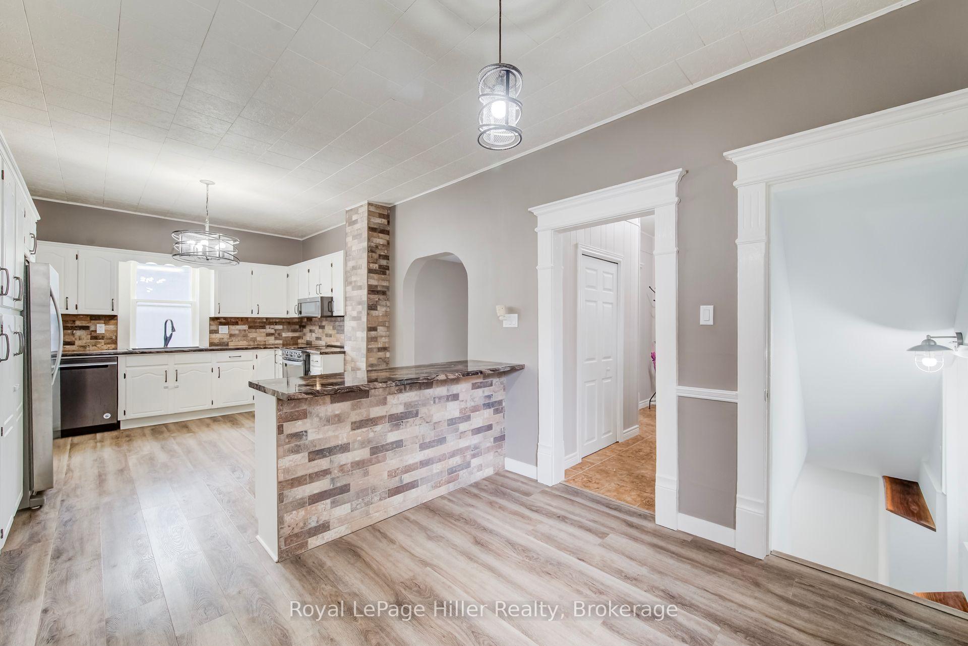 Photo 20 of 14 Pacific Avenue, Perth East, Milverton — HOMEH