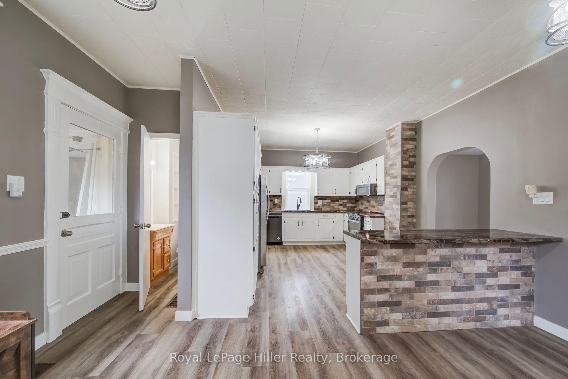 Photo 21 of 14 Pacific Avenue, Perth East, Milverton — HOMEH