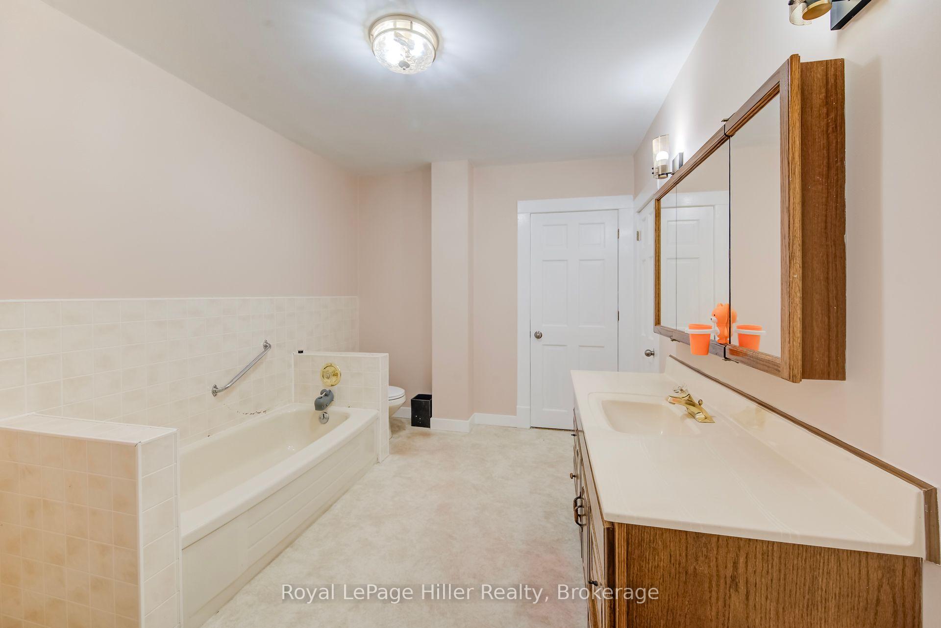 Photo 26 of 14 Pacific Avenue, Perth East, Milverton — HOMEH