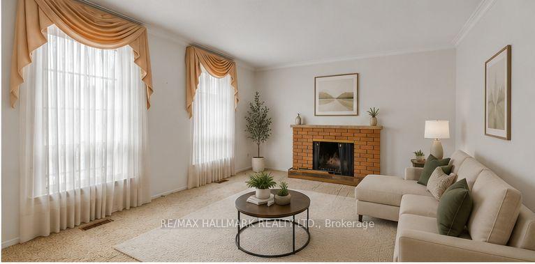 Photo 28 of 691 Conacher Drive, North York, Newtonbrook East — HOMEH