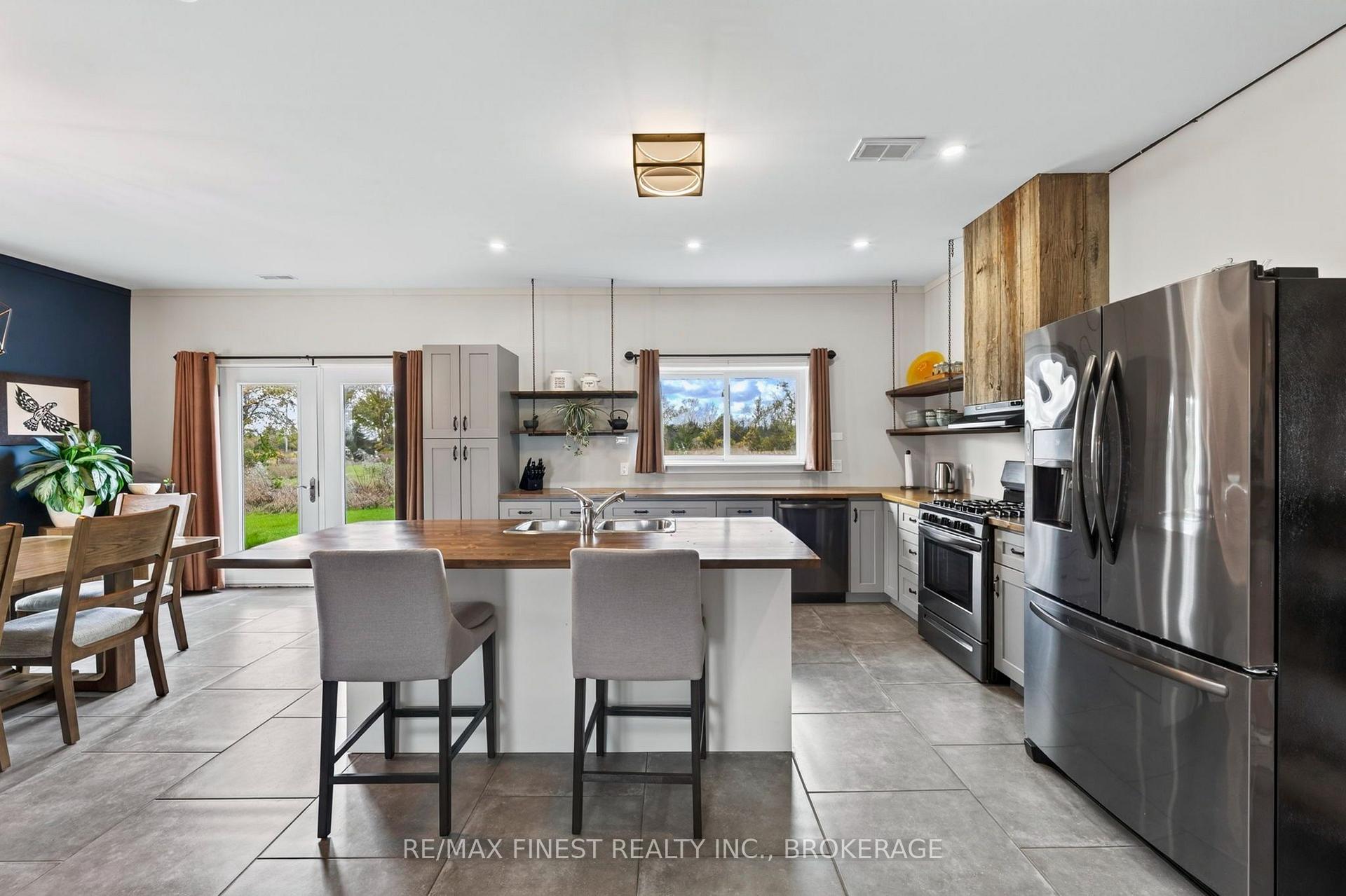Photo 9 of 4084 Florida Road, Kingston, City North of 401 — HOMEH