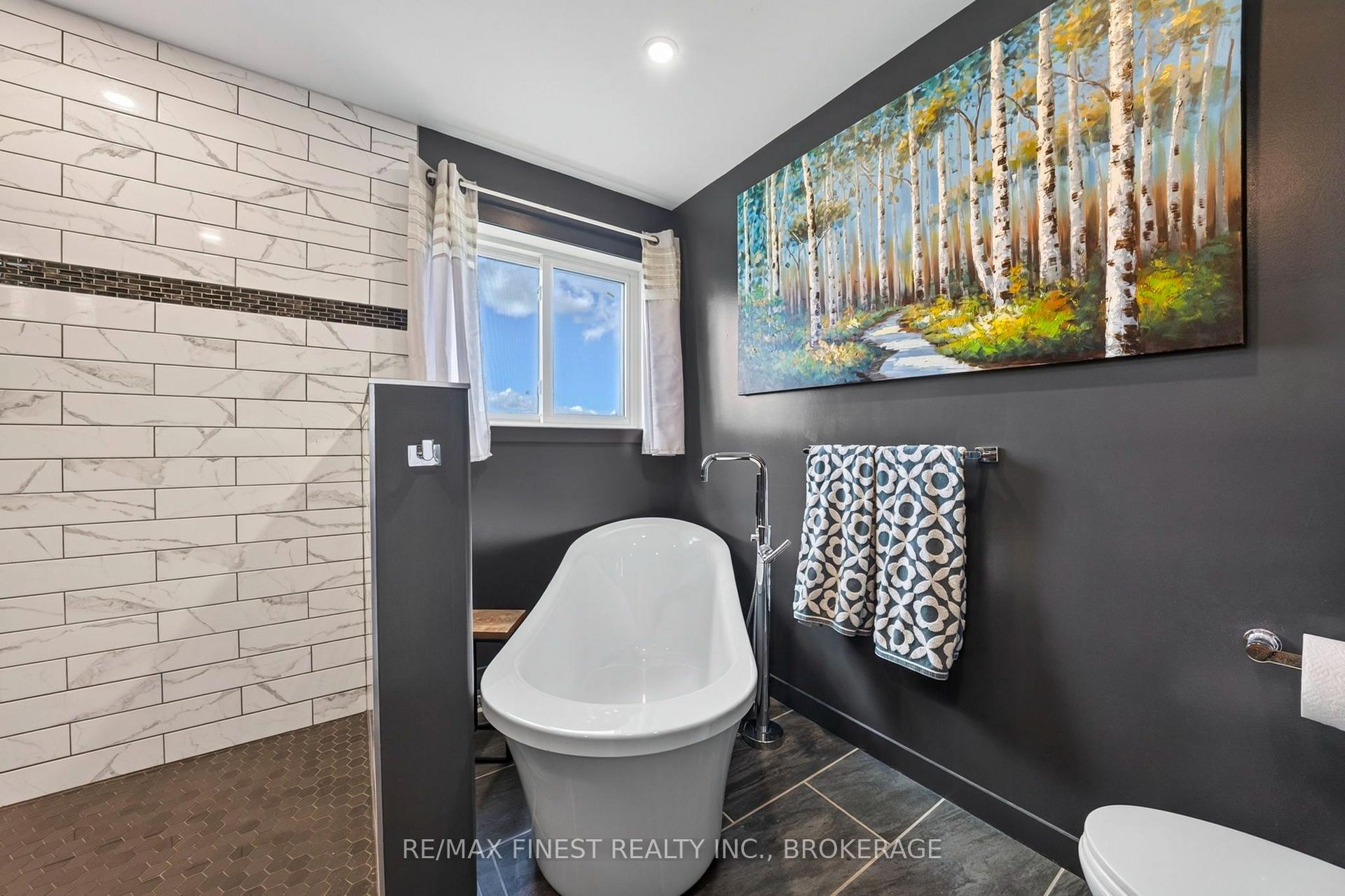 Photo 26 of 4084 Florida Road, Kingston, City North of 401 — HOMEH
