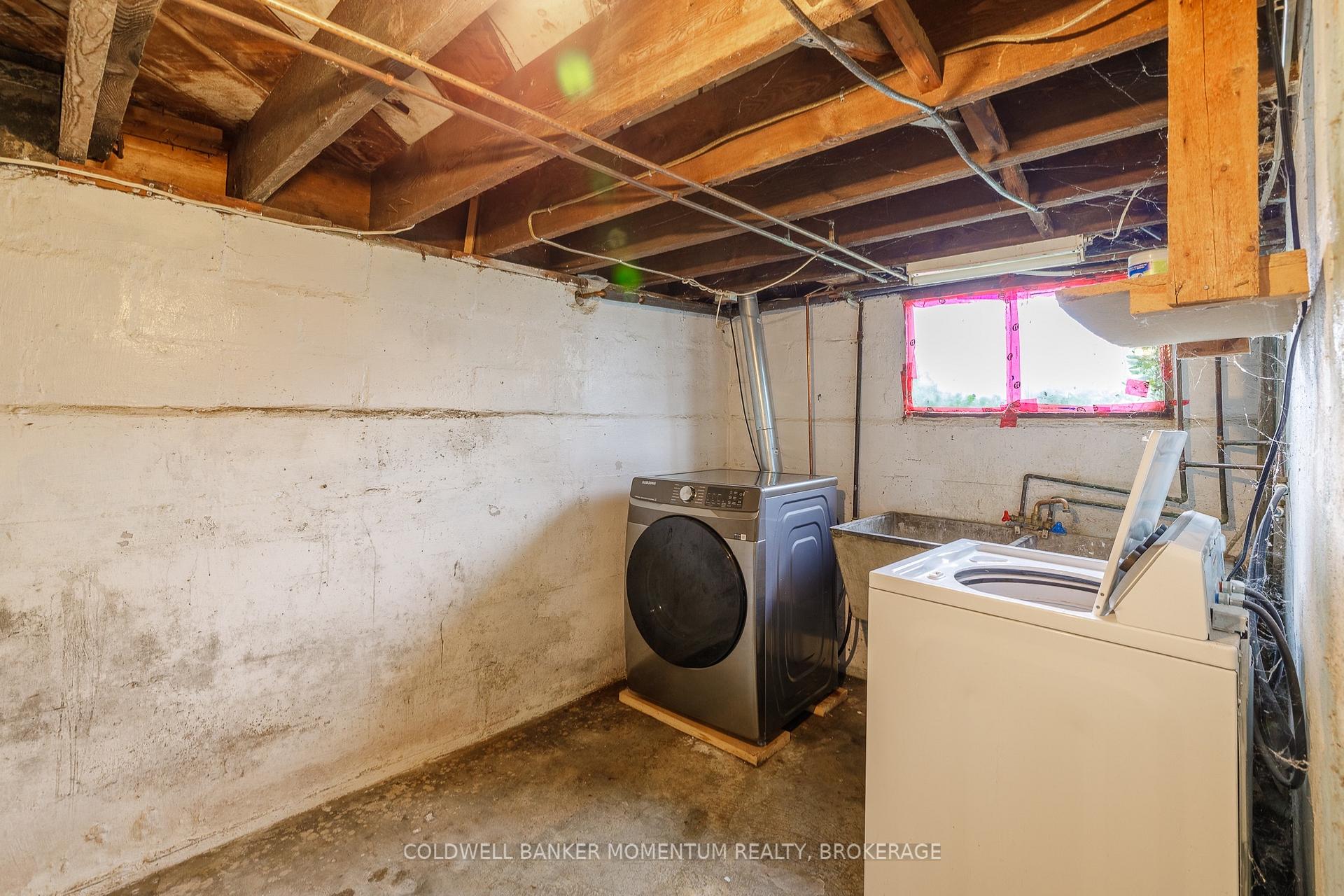 Photo 21 of 109 Santone Avenue, Welland, Broadway — HOMEH