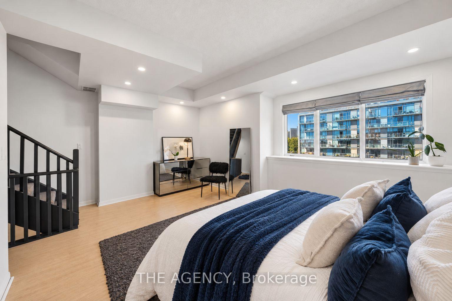 Photo 15 of Unit 667, 38 Stadium Road, Toronto, Niagara — HOMEH