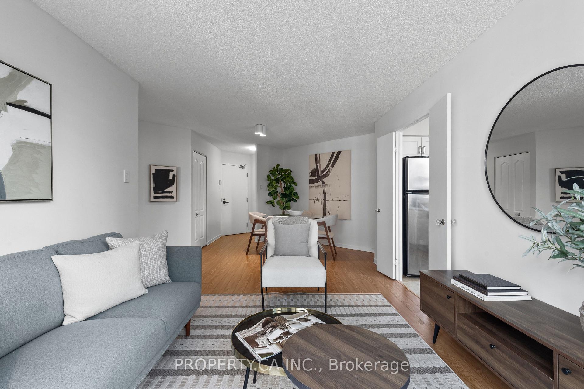 Photo 4 of Unit 601, 25 Maitland Street, Toronto, Church-Yonge Corridor — HOMEH