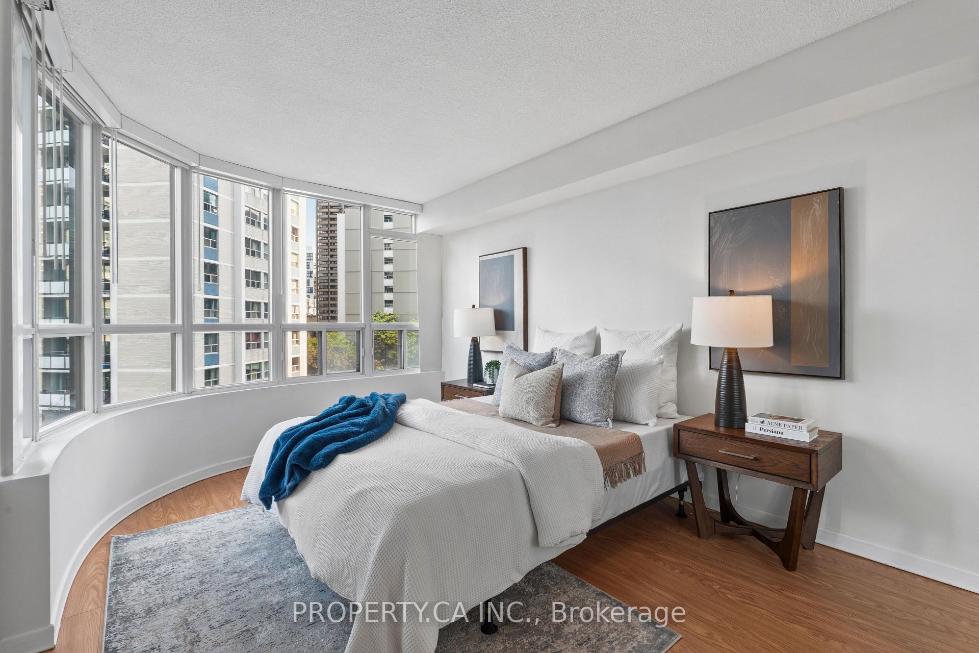 Photo 12 of Unit 601, 25 Maitland Street, Toronto, Church-Yonge Corridor — HOMEH