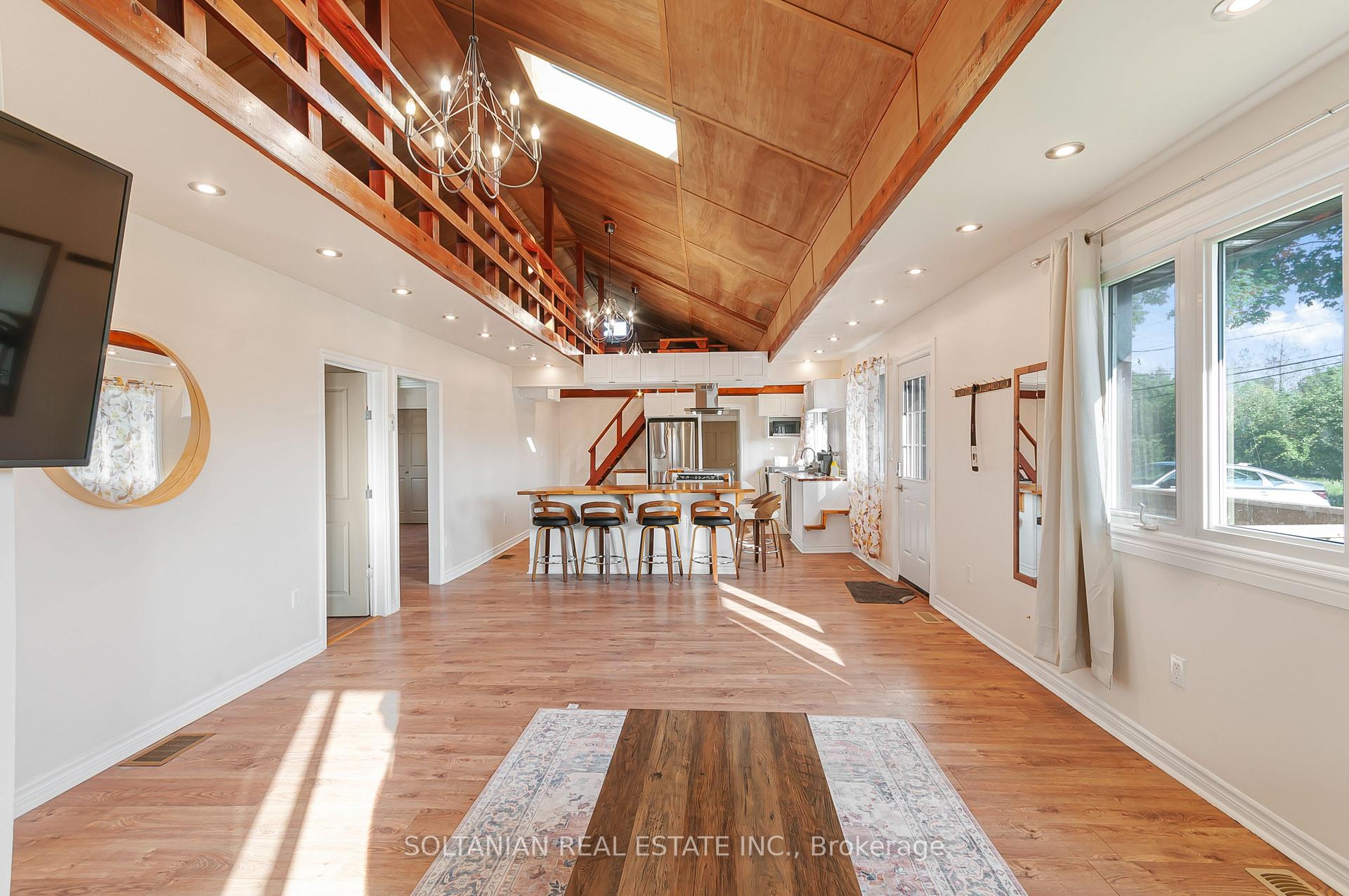 Photo of 92 Victoria Avenue