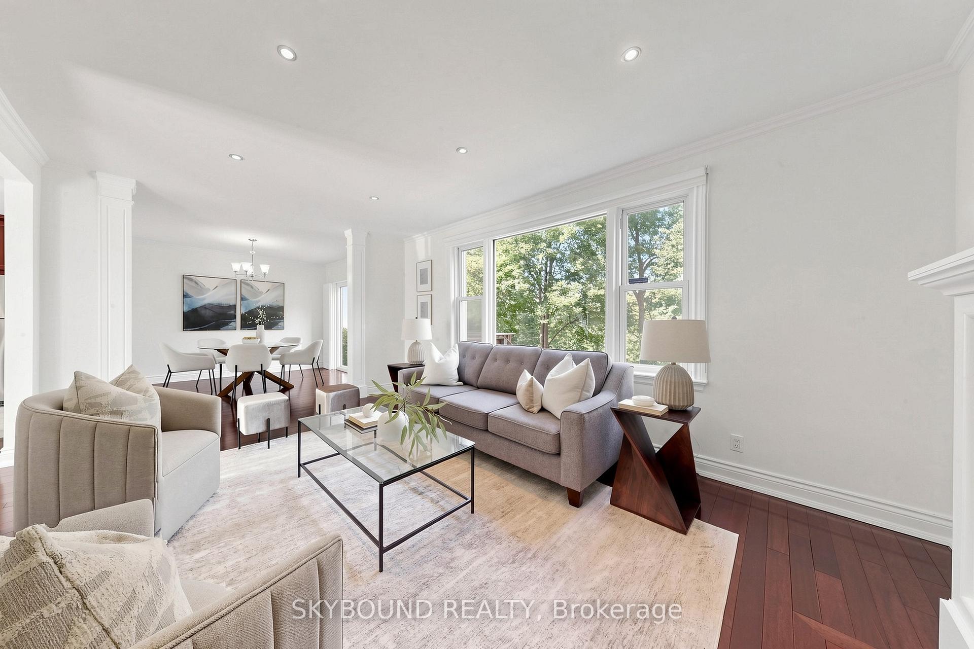 Photo 6 of 19 Riverview Heights, Etobicoke, Humber Heights — HOMEH