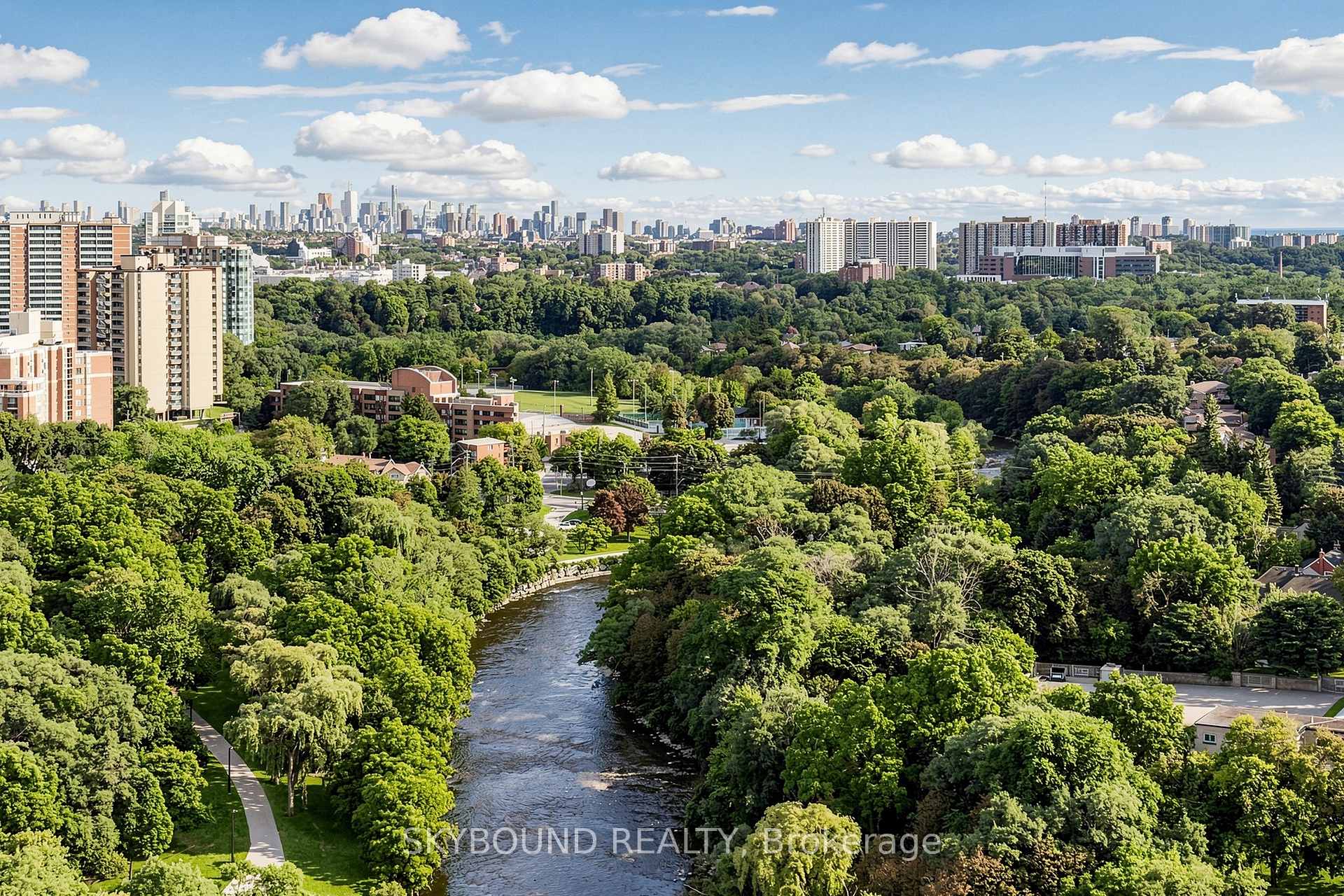 Photo 46 of 19 Riverview Heights, Etobicoke, Humber Heights — HOMEH