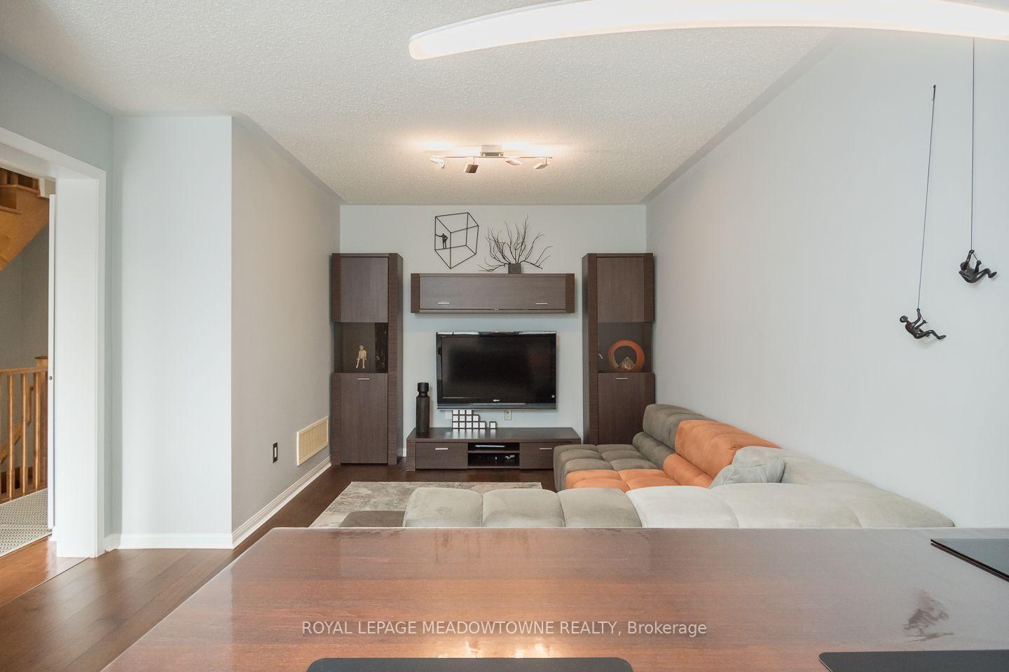 Photo 9 of 219 Septimus Heights, Milton, Harrison — HOMEH