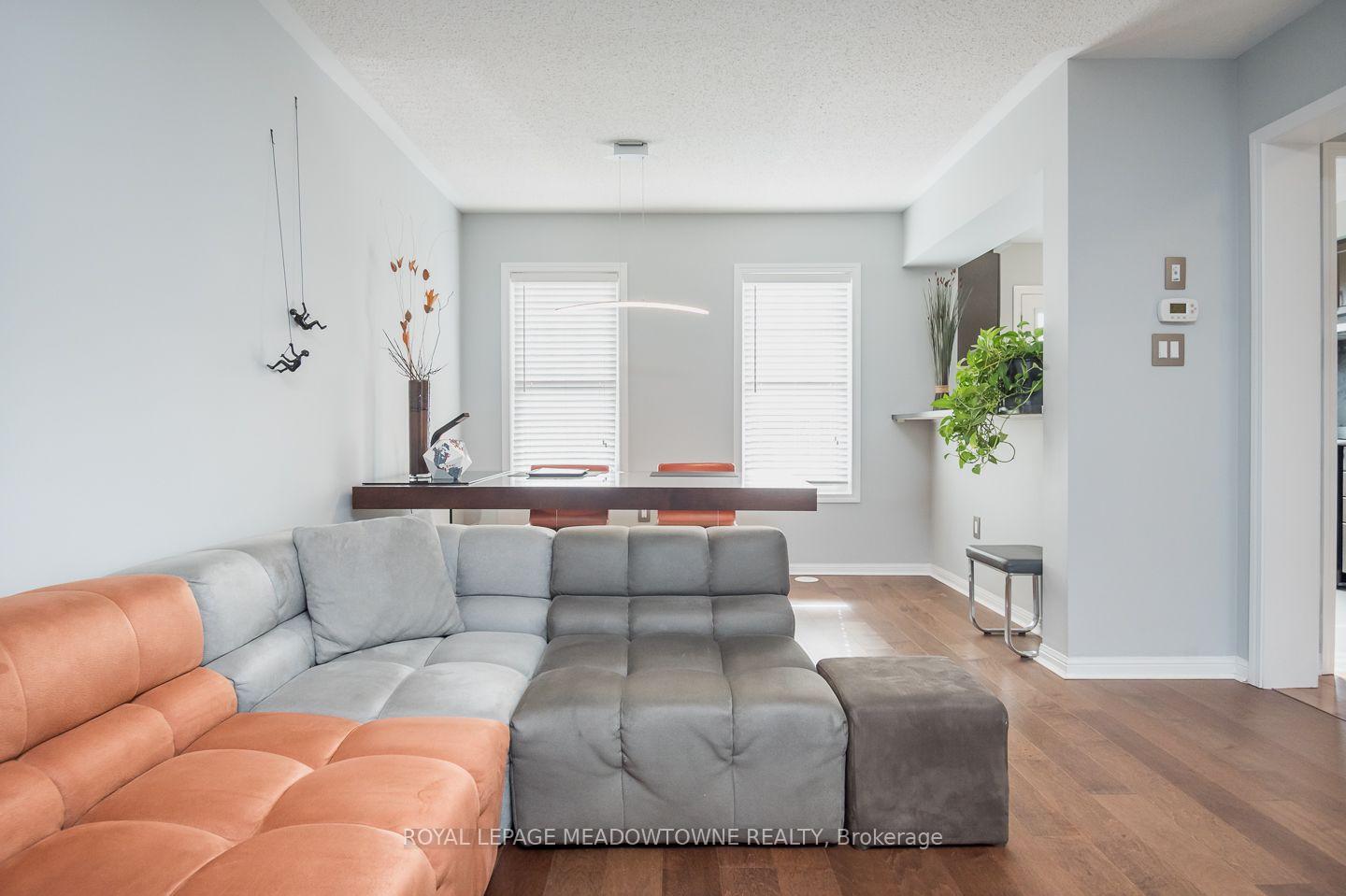 Photo 11 of 219 Septimus Heights, Milton, Harrison — HOMEH