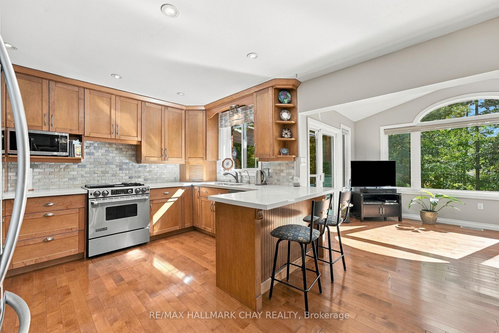 Photo 6 of 57 Belmont Crescent, Springwater, Midhurst — HOMEH
