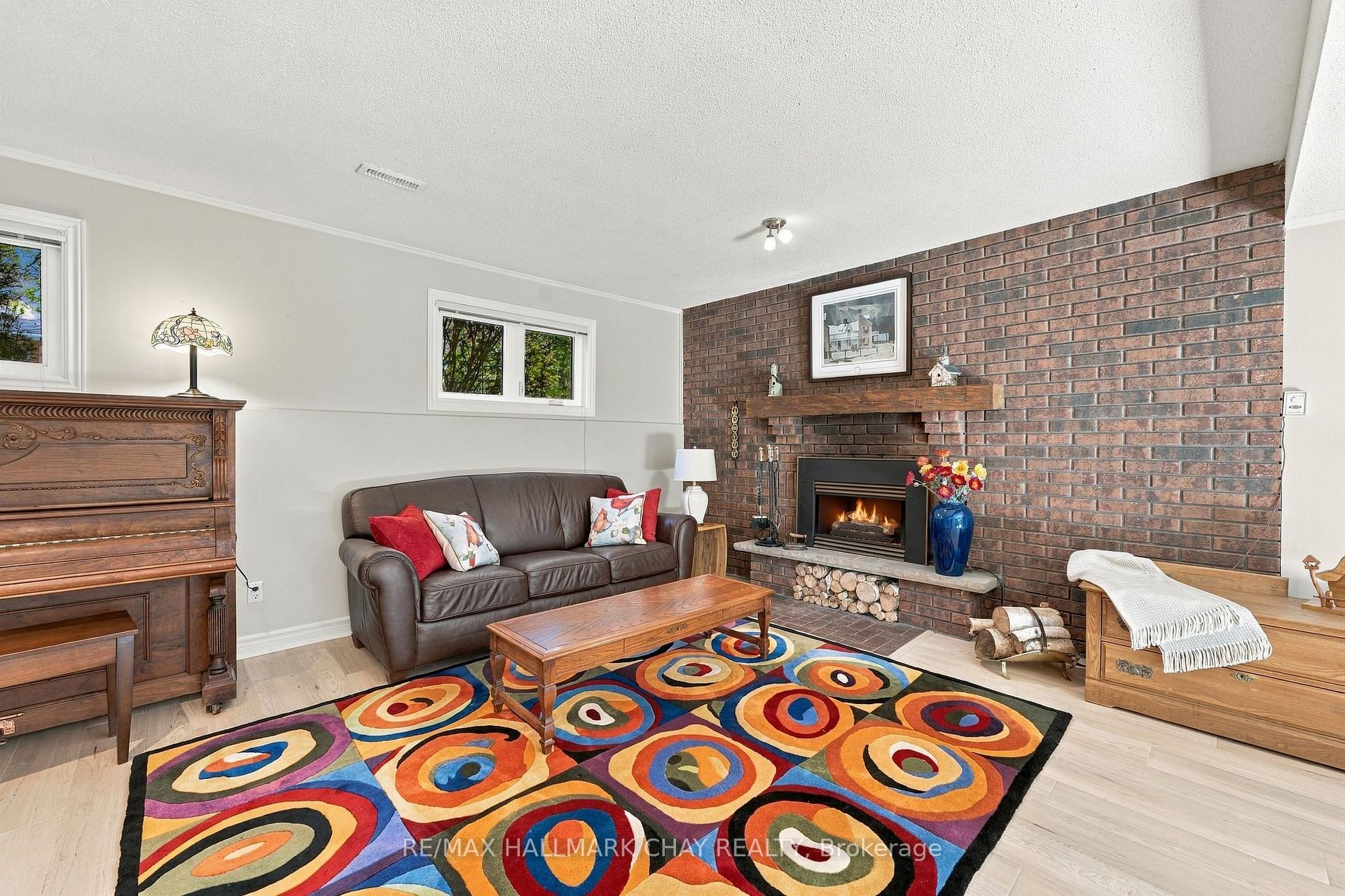Photo 19 of 57 Belmont Crescent, Springwater, Midhurst — HOMEH