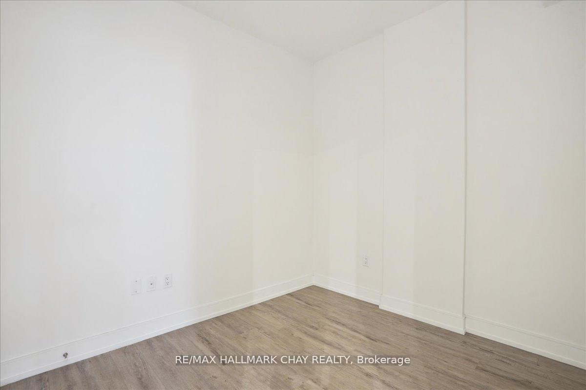 Photo 17 of Unit 803, 185 Dunlop Street E, Barrie, Lakeshore — HOMEH