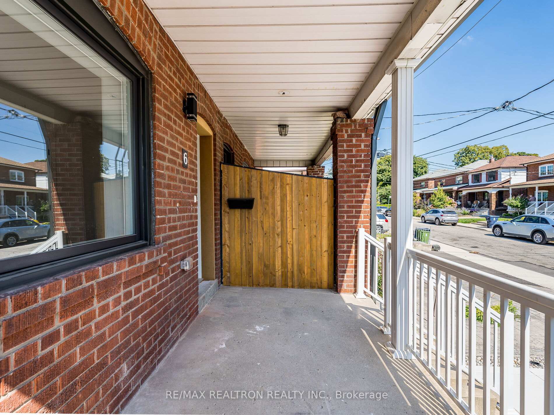 Photo 6 of 6 Greyton Crescent, Toronto, Oakwood Village — HOMEH