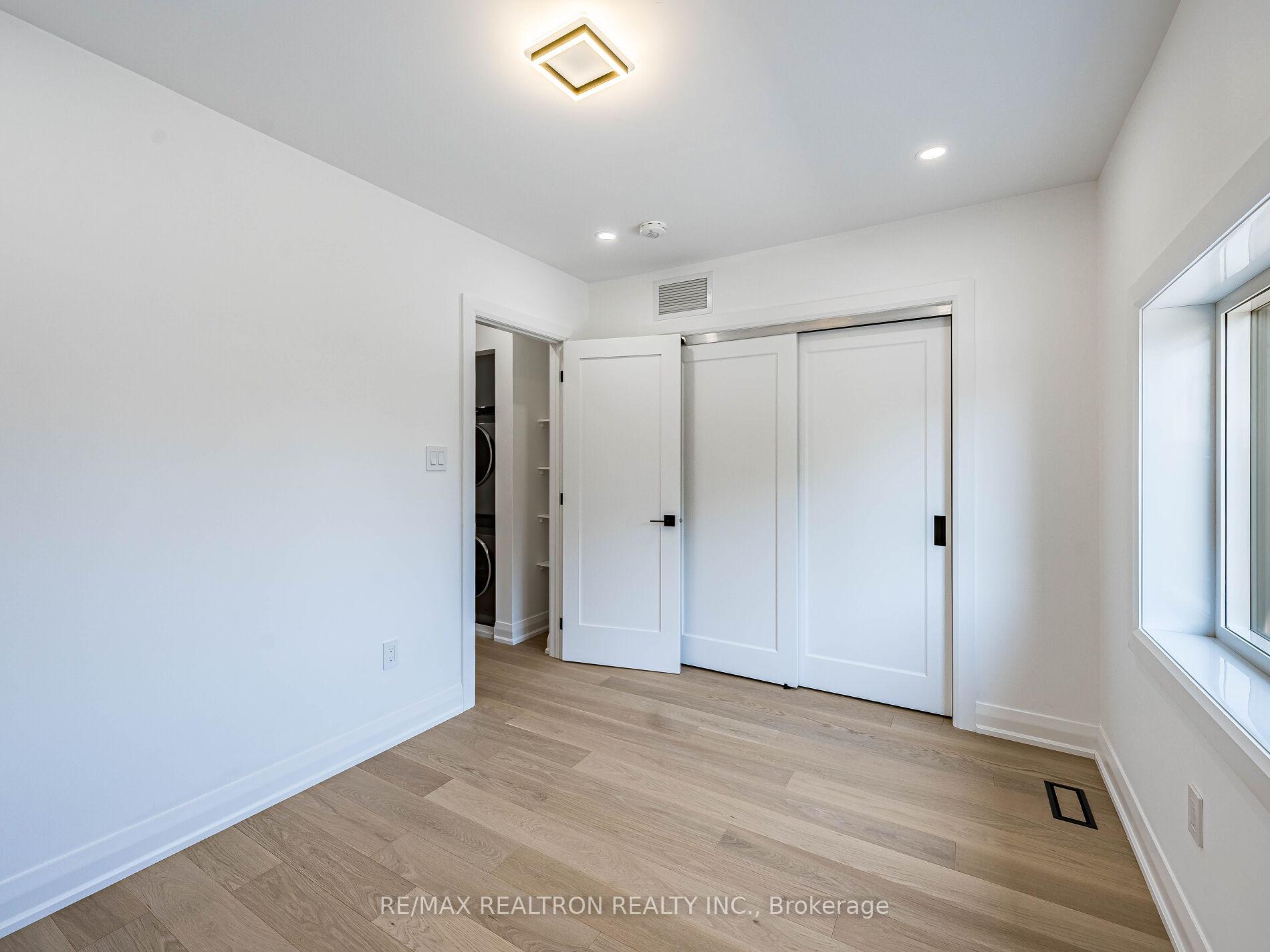 Photo 26 of 6 Greyton Crescent, Toronto, Oakwood Village — HOMEH