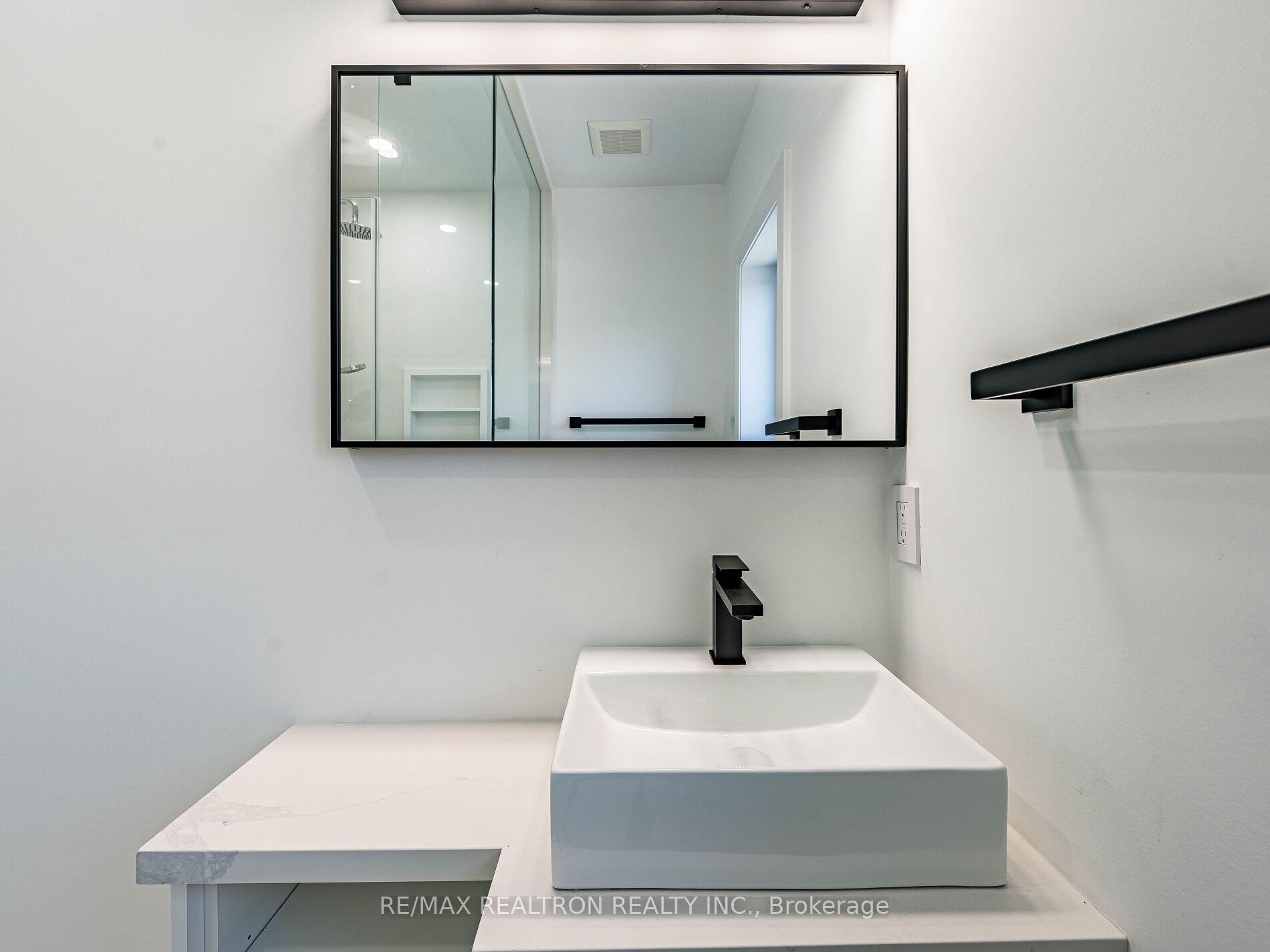 Photo 37 of 6 Greyton Crescent, Toronto, Oakwood Village — HOMEH