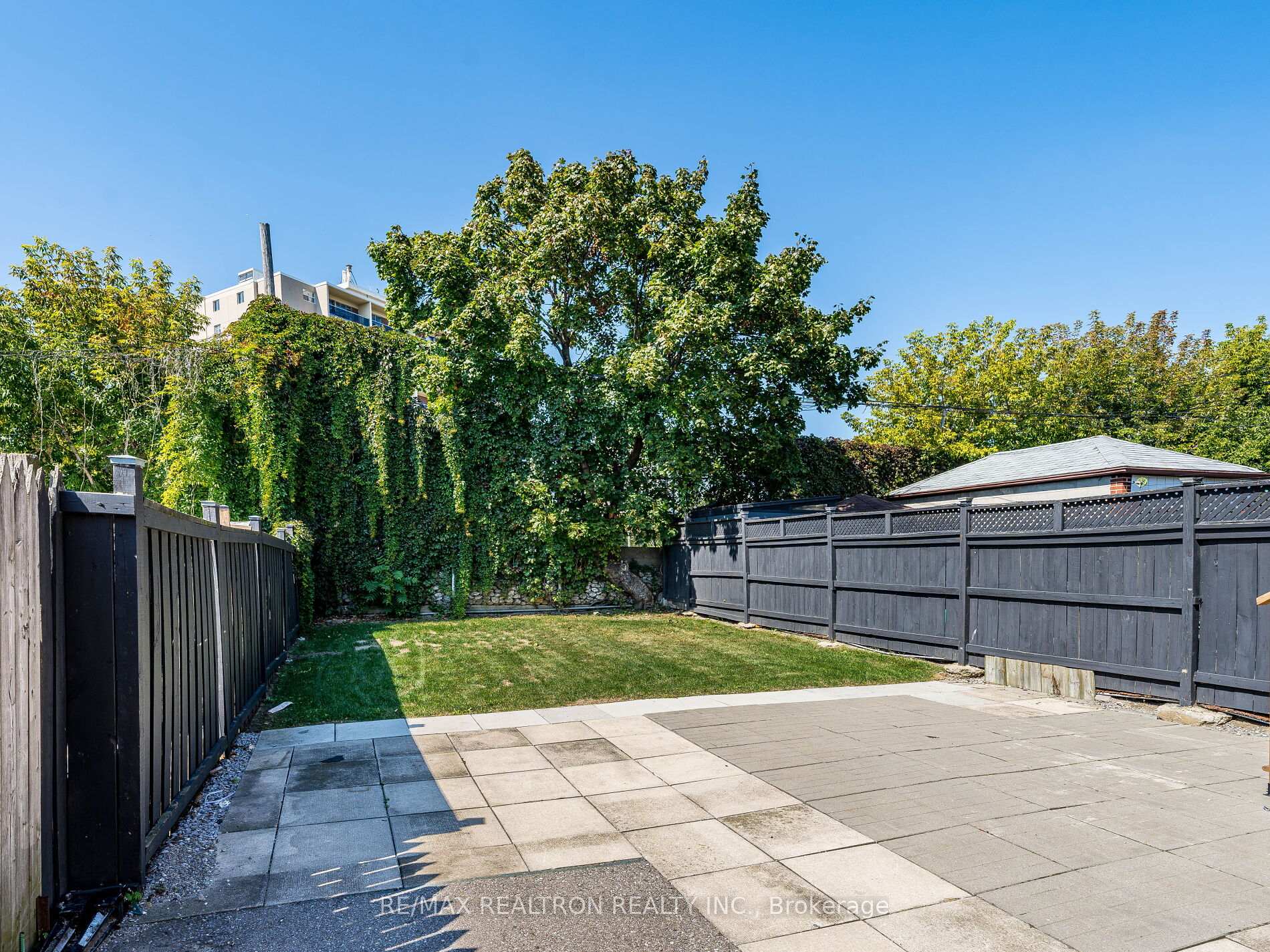 Photo 40 of 6 Greyton Crescent, Toronto, Oakwood Village — HOMEH