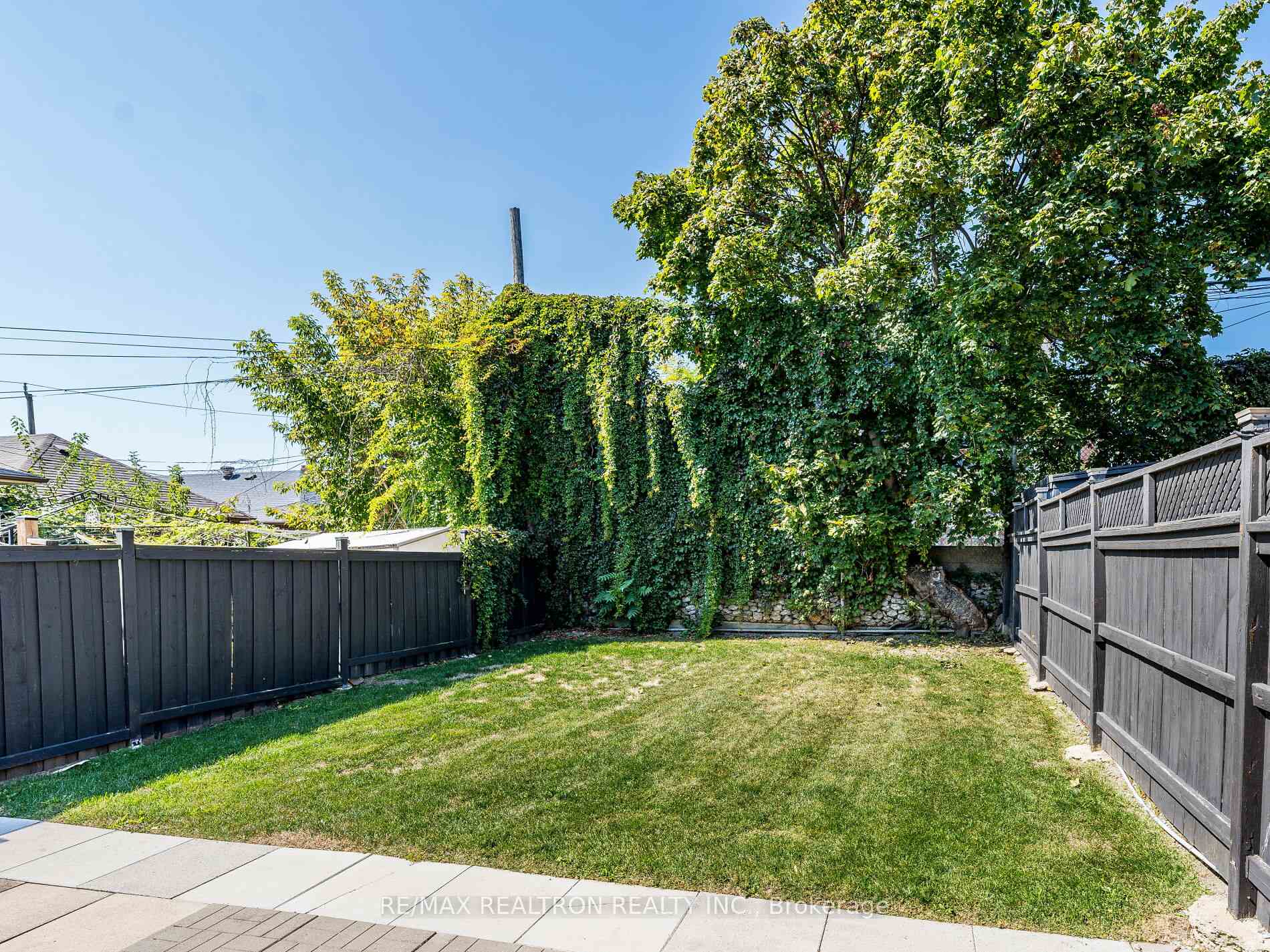 Photo 41 of 6 Greyton Crescent, Toronto, Oakwood Village — HOMEH