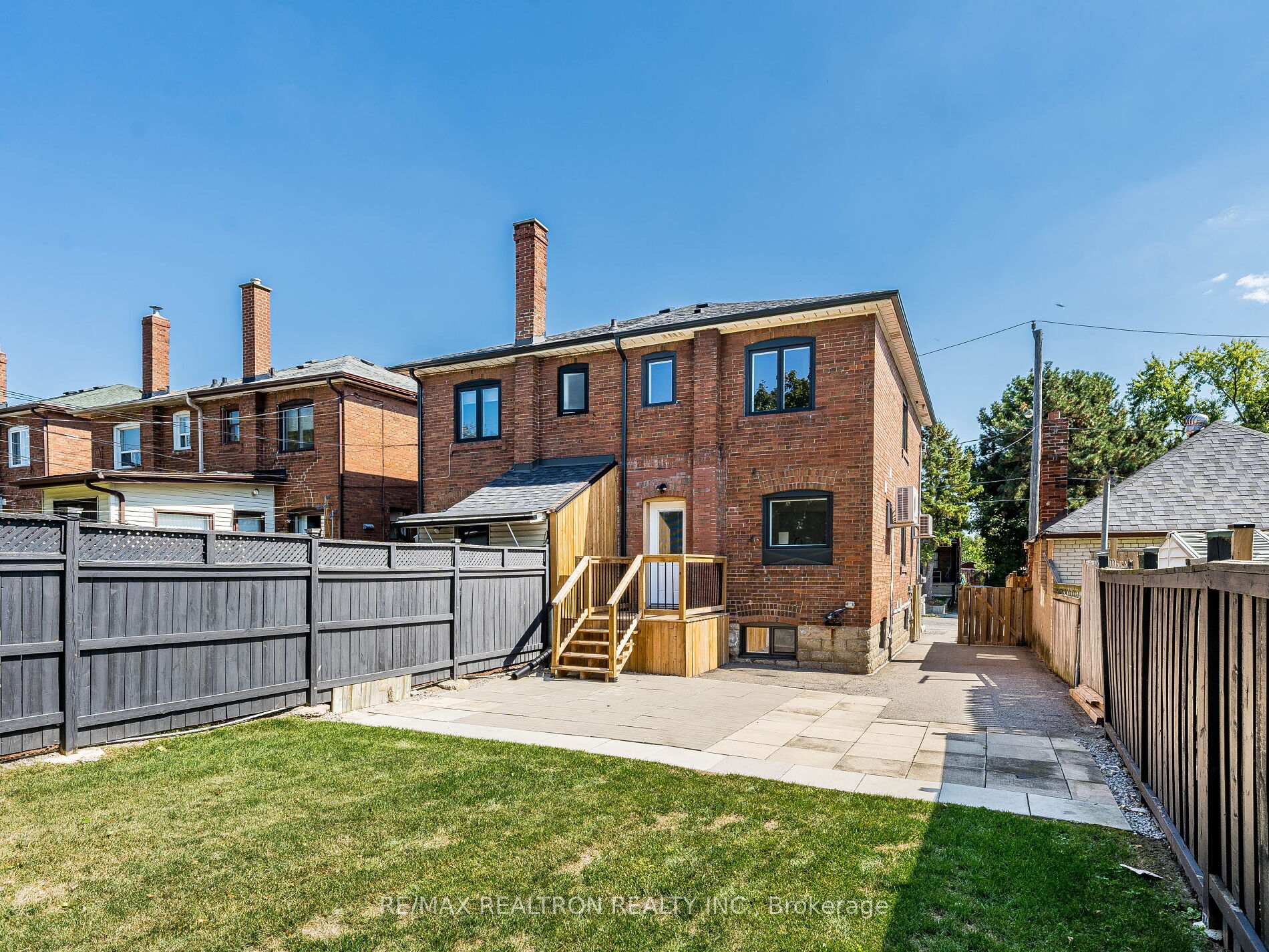 Photo 44 of 6 Greyton Crescent, Toronto, Oakwood Village — HOMEH