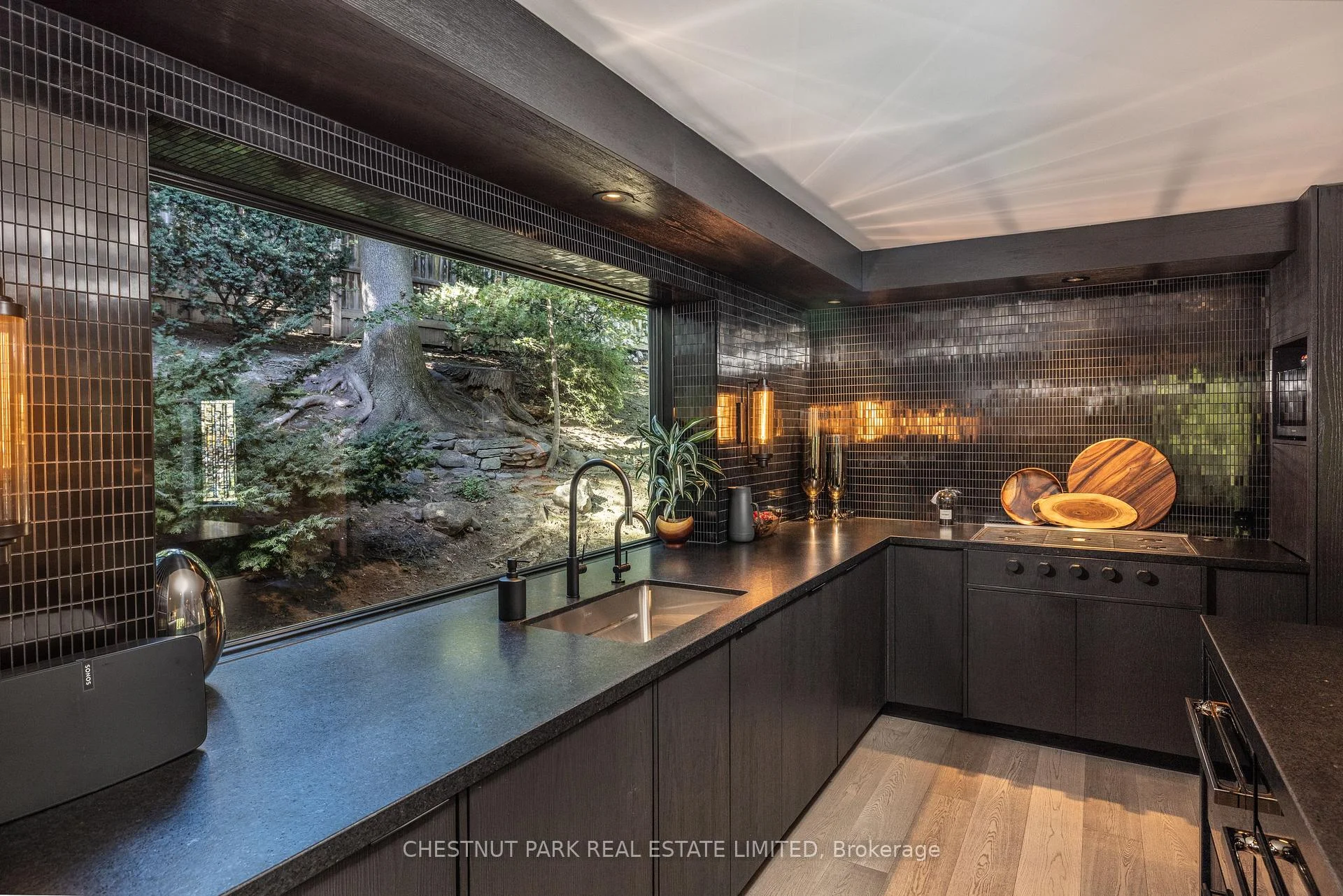 Photo 24 of 94 Roxborough Drive, Toronto, Rosedale-Moore Park — HOMEH