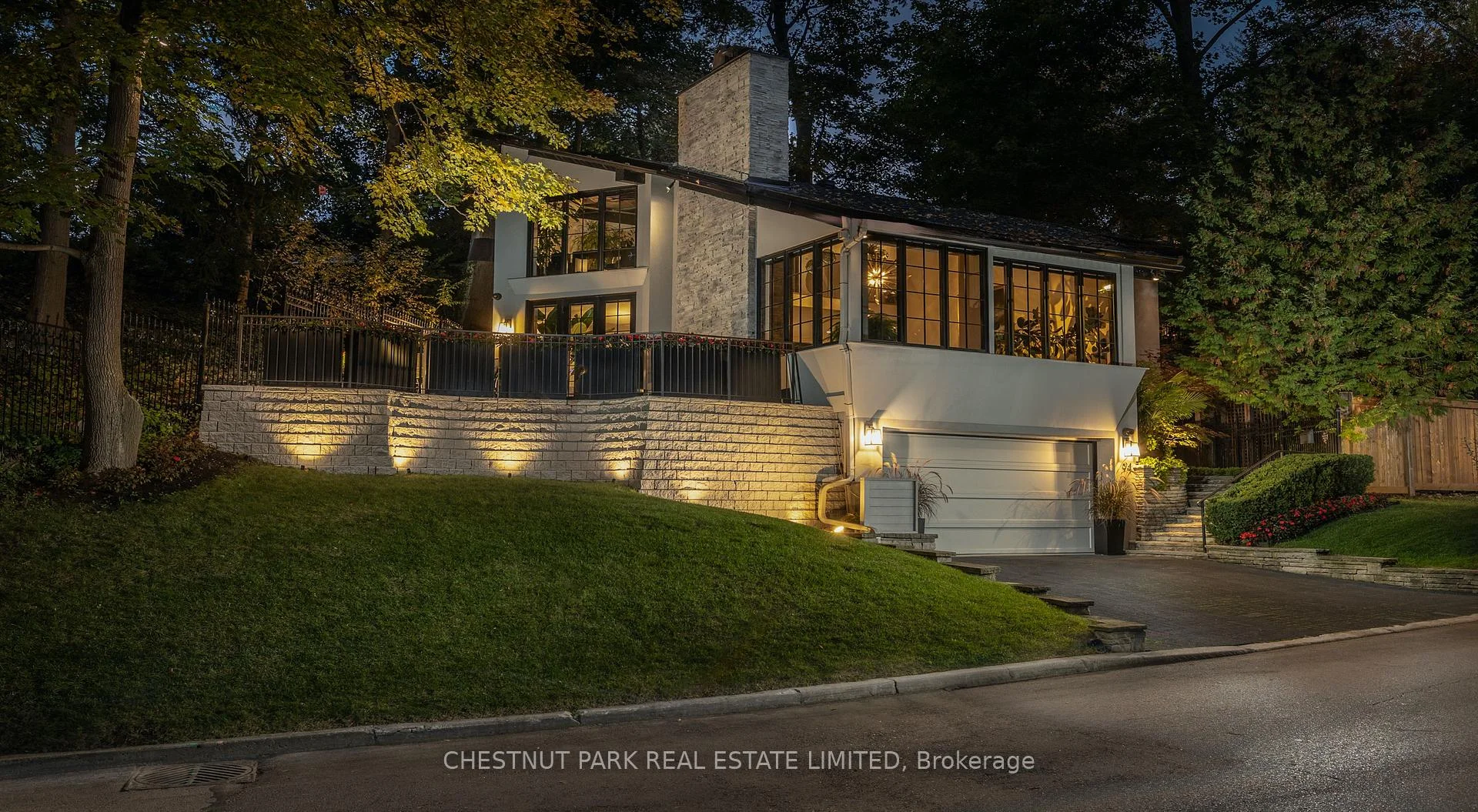 Photo 52 of 94 Roxborough Drive, Toronto, Rosedale-Moore Park — HOMEH