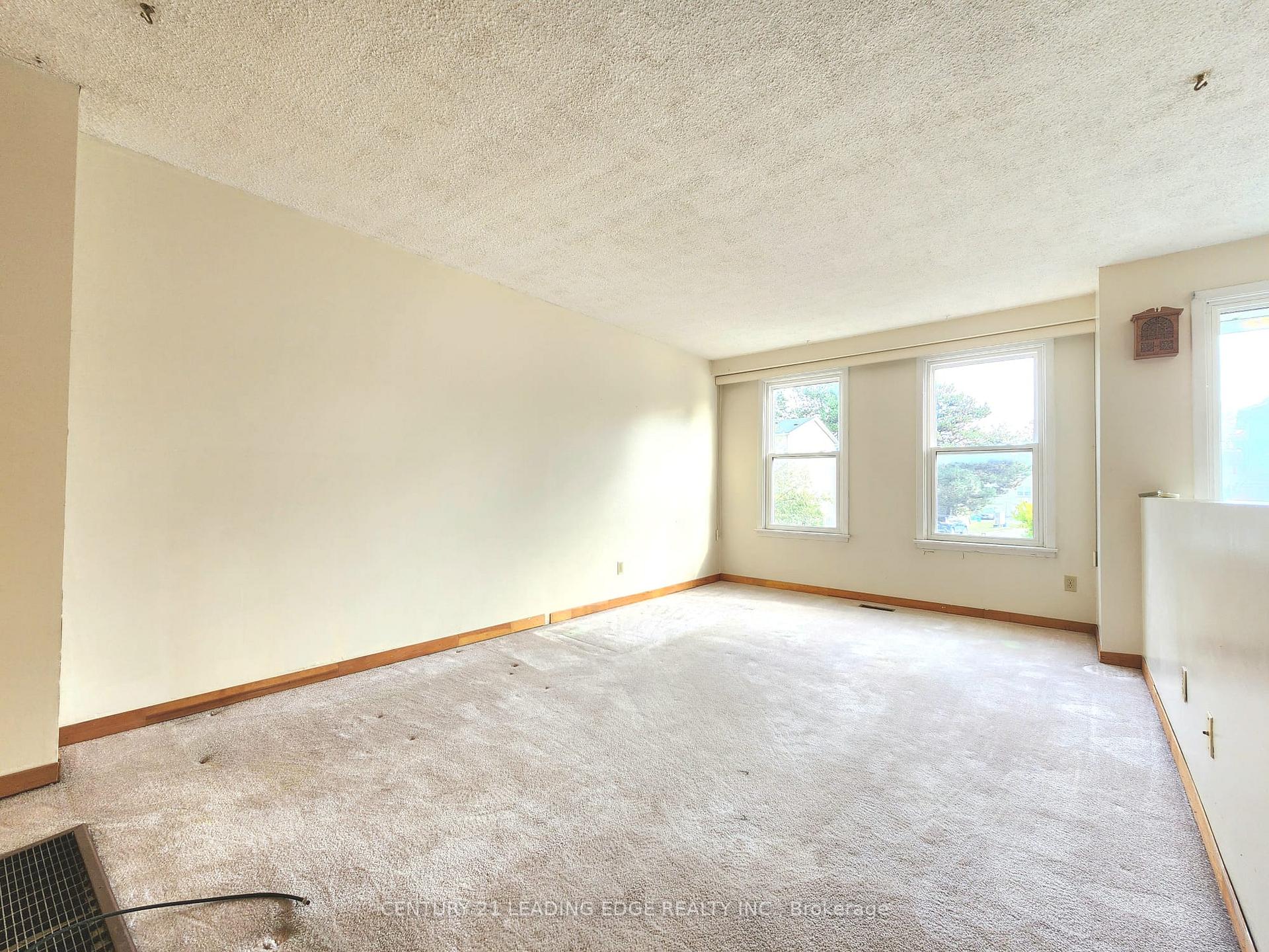 Photo 20 of 1808 John Street, Markham, Bayview Fairway-Bayview Country Club Estates — HOMEH