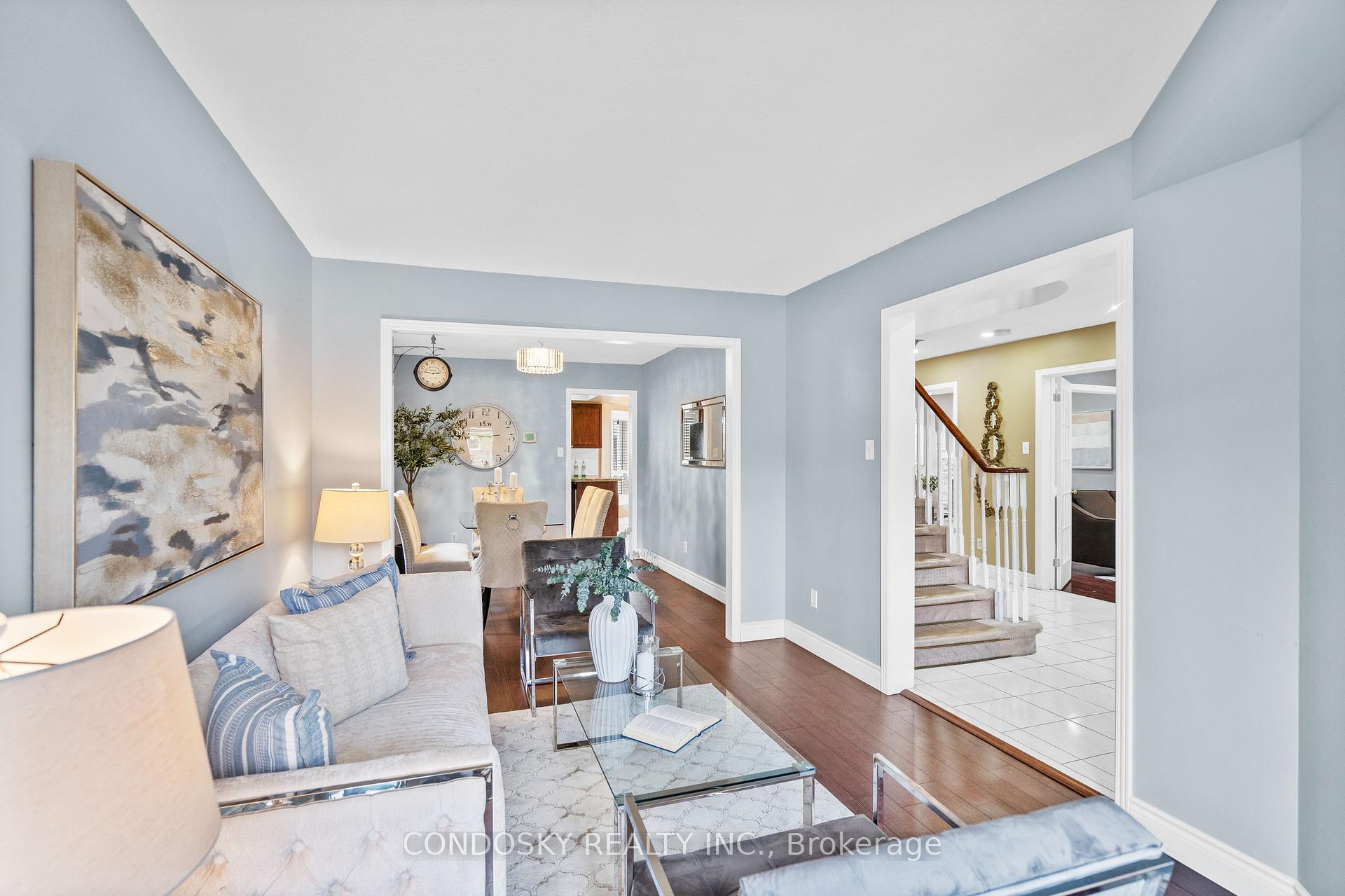 Photo 6 of 6182 Duford Drive, Mississauga, East Credit — HOMEH