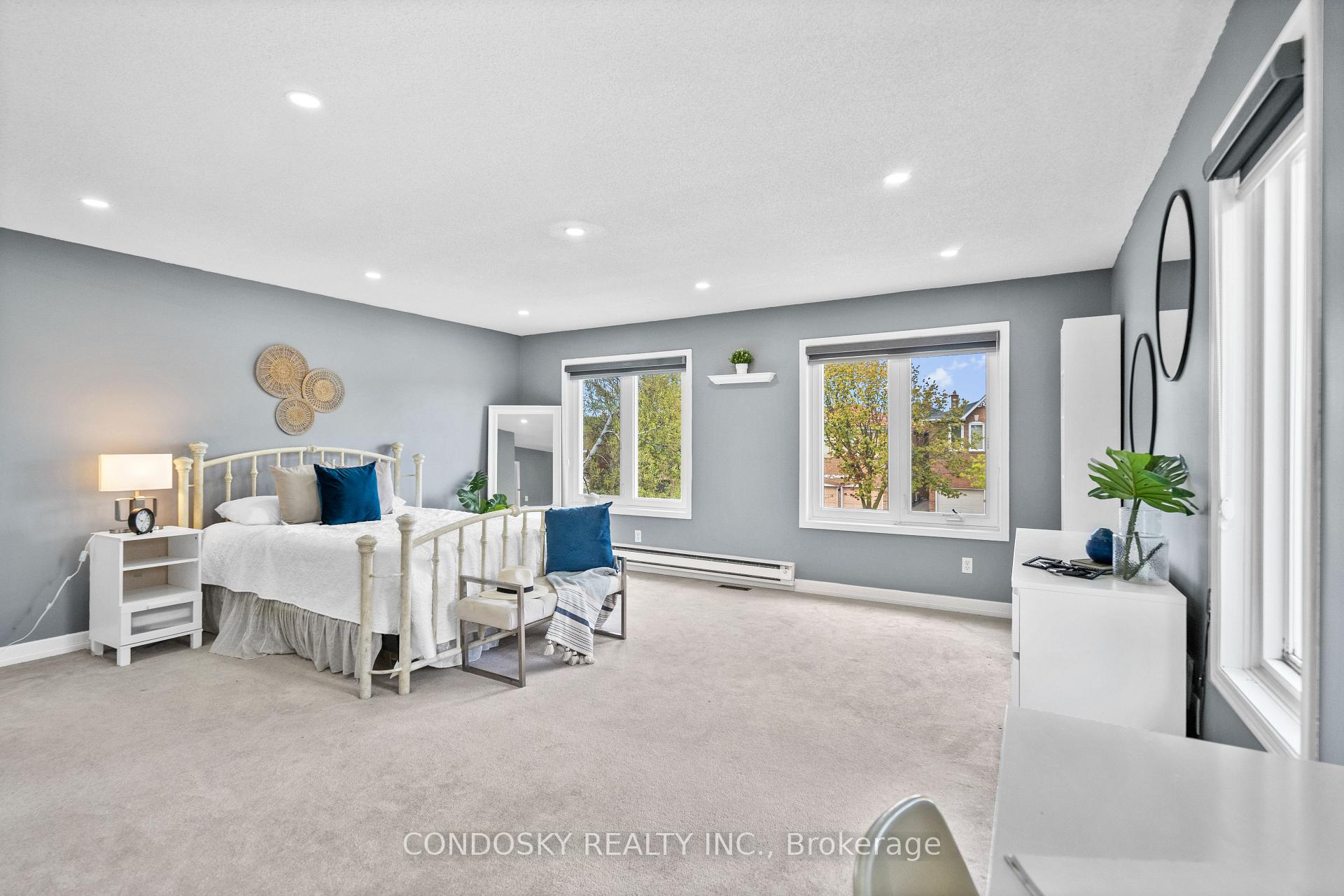 Photo 26 of 6182 Duford Drive, Mississauga, East Credit — HOMEH