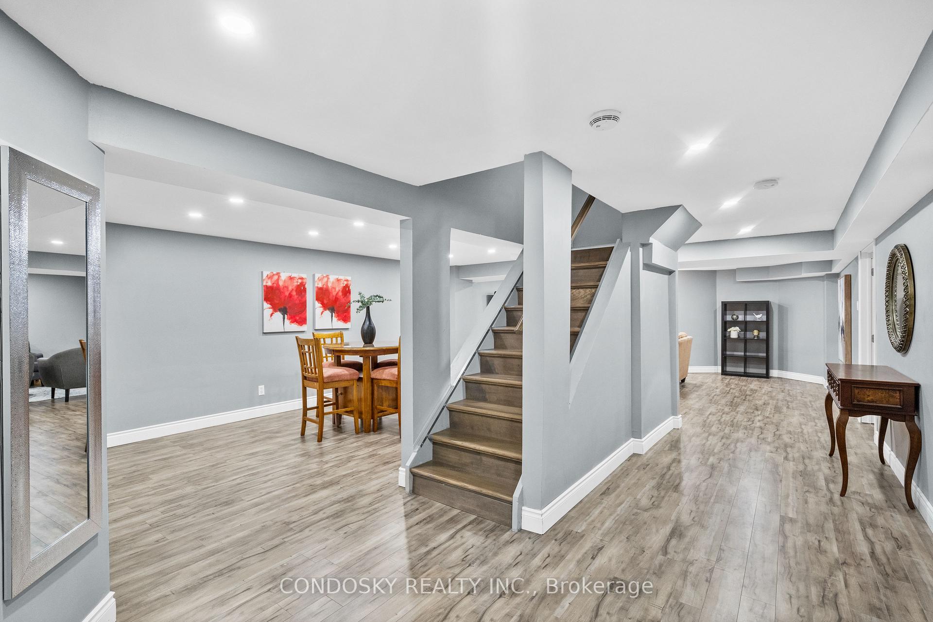 Photo 35 of 6182 Duford Drive, Mississauga, East Credit — HOMEH
