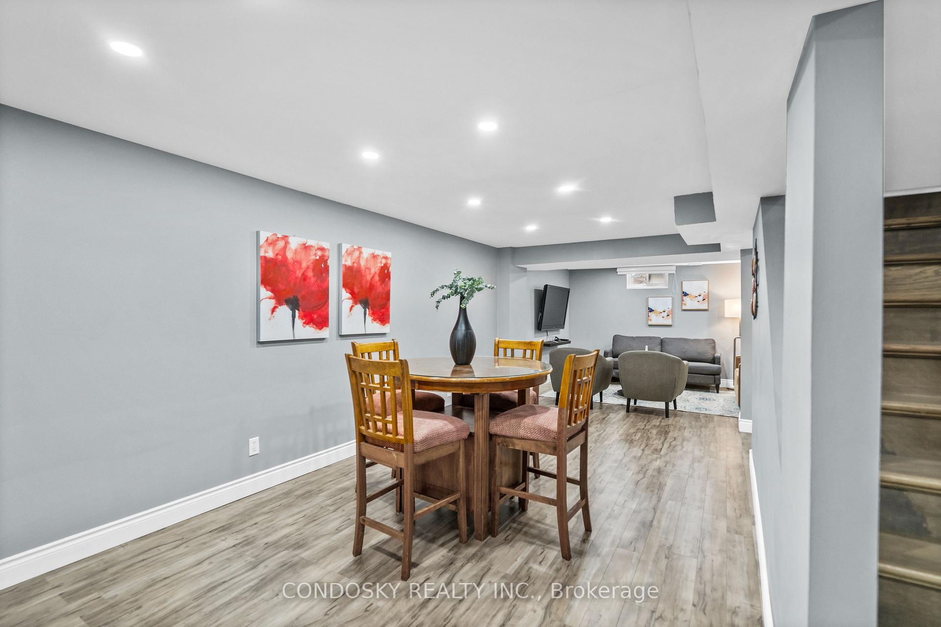 Photo 36 of 6182 Duford Drive, Mississauga, East Credit — HOMEH