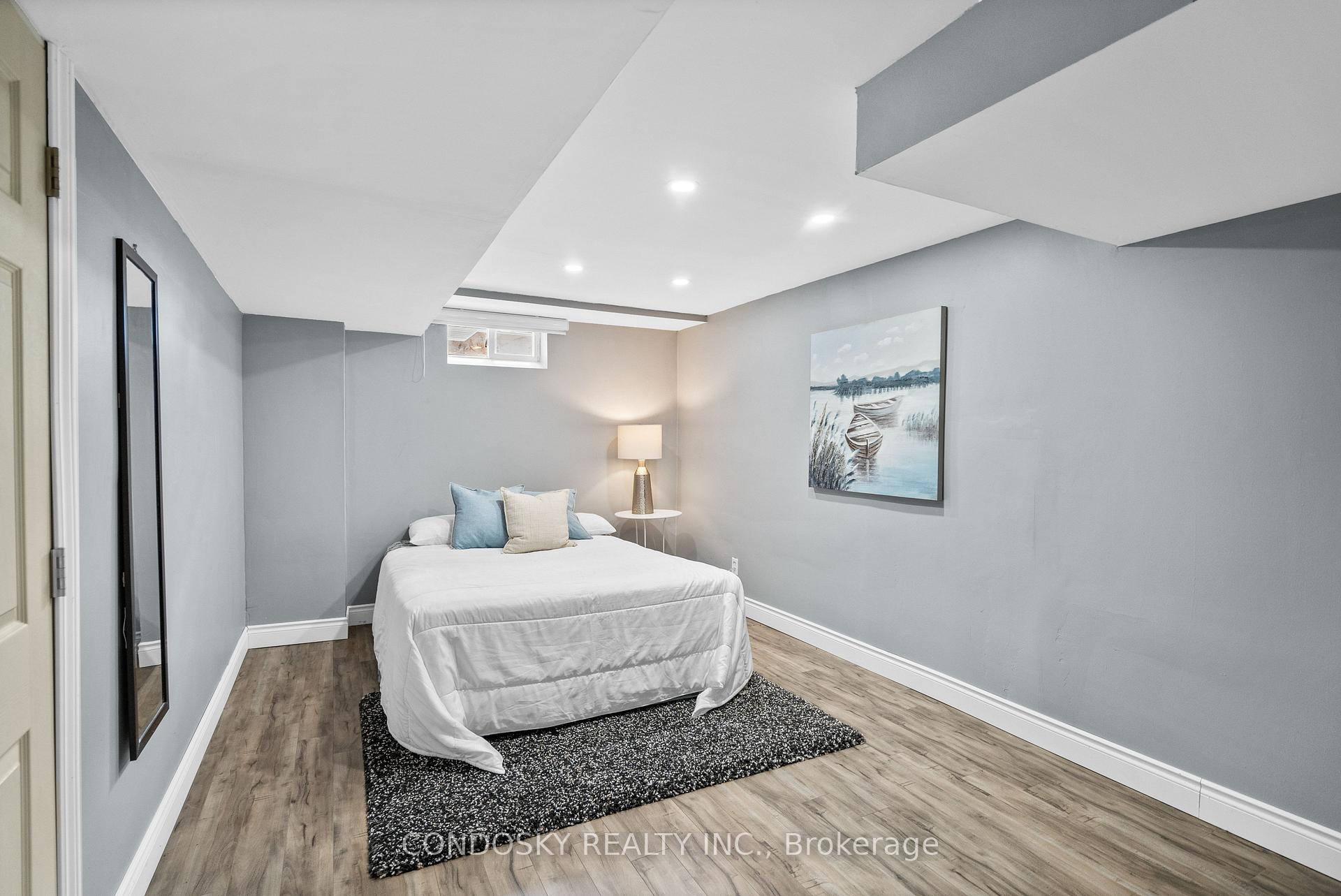 Photo 42 of 6182 Duford Drive, Mississauga, East Credit — HOMEH