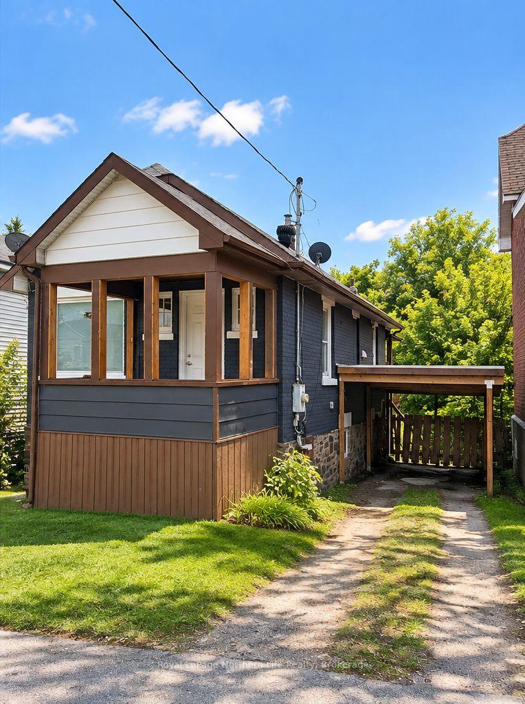 Photo 2 of 841 Worthington Street E, North Bay, Central — HOMEH