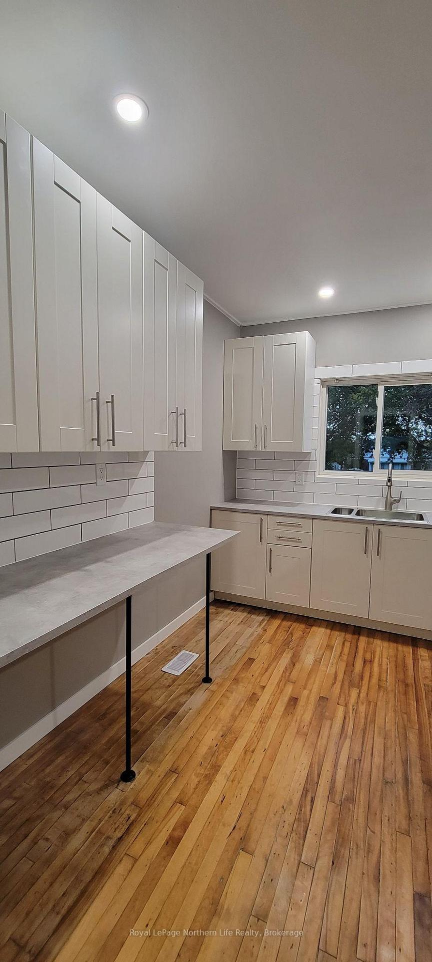 Photo 9 of 841 Worthington Street E, North Bay, Central — HOMEH
