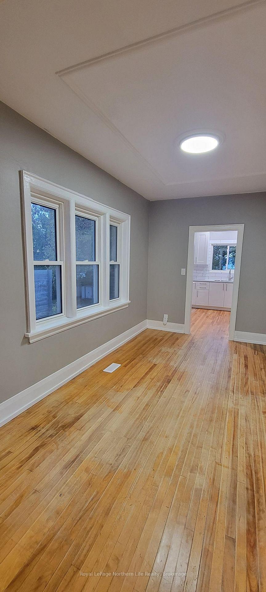 Photo 13 of 841 Worthington Street E, North Bay, Central — HOMEH
