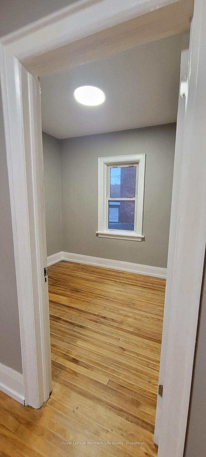 Photo 21 of 841 Worthington Street E, North Bay, Central — HOMEH