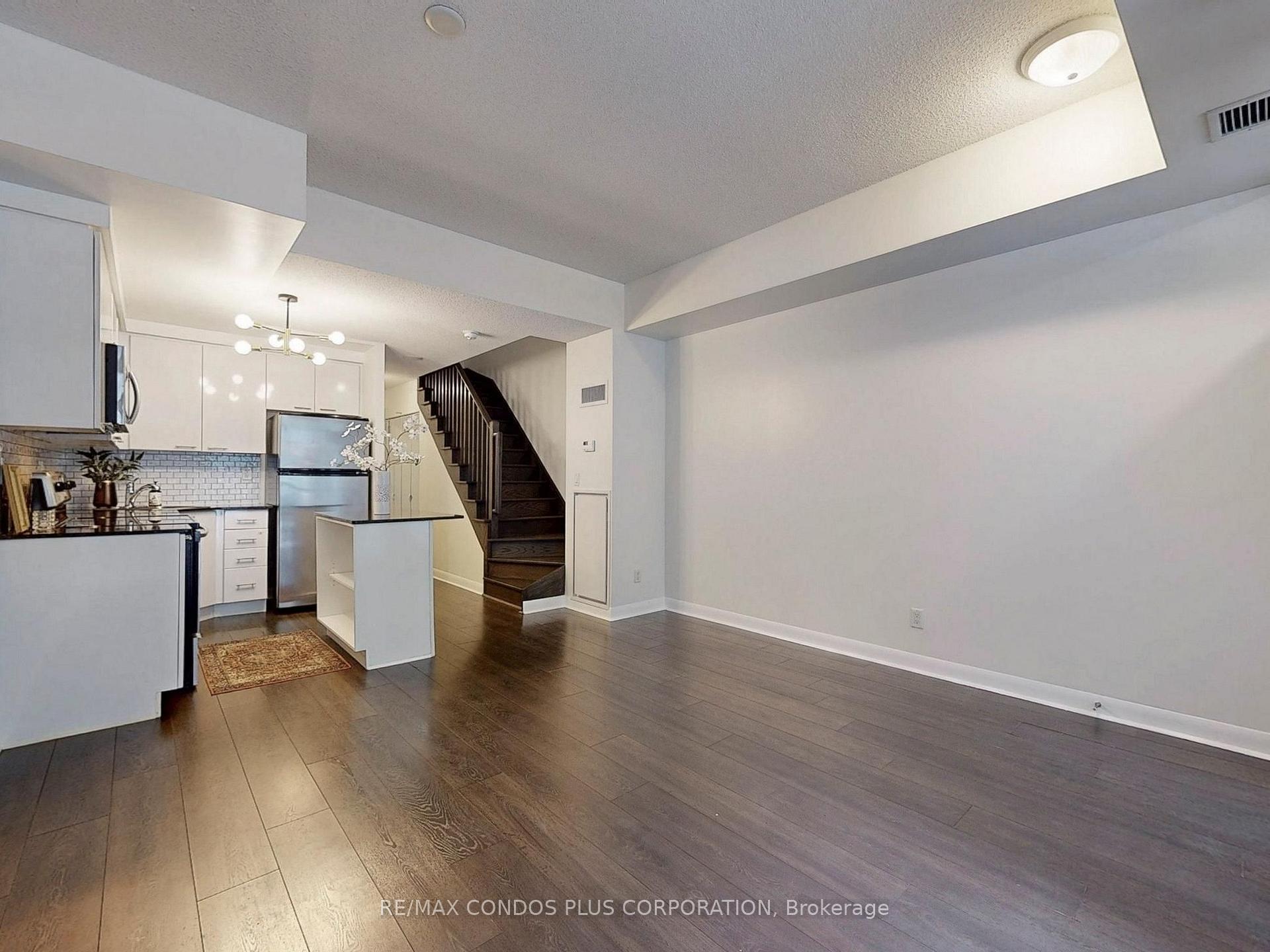 Photo 12 of Unit 103, 15 Bruyeres Mews, Toronto, Niagara — HOMEH