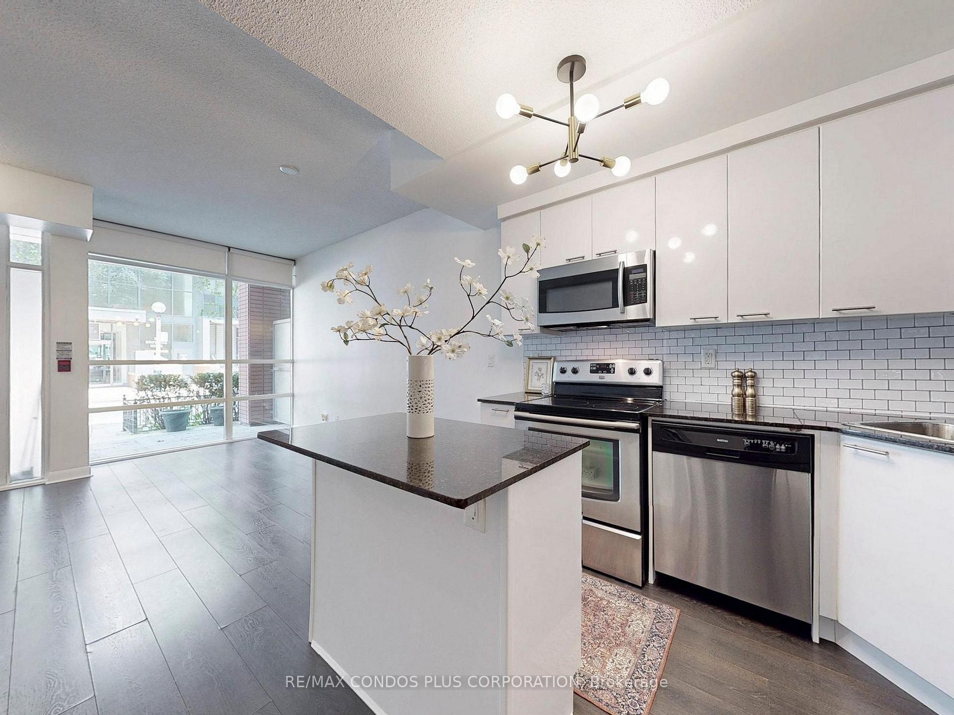 Photo 17 of Unit 103, 15 Bruyeres Mews, Toronto, Niagara — HOMEH