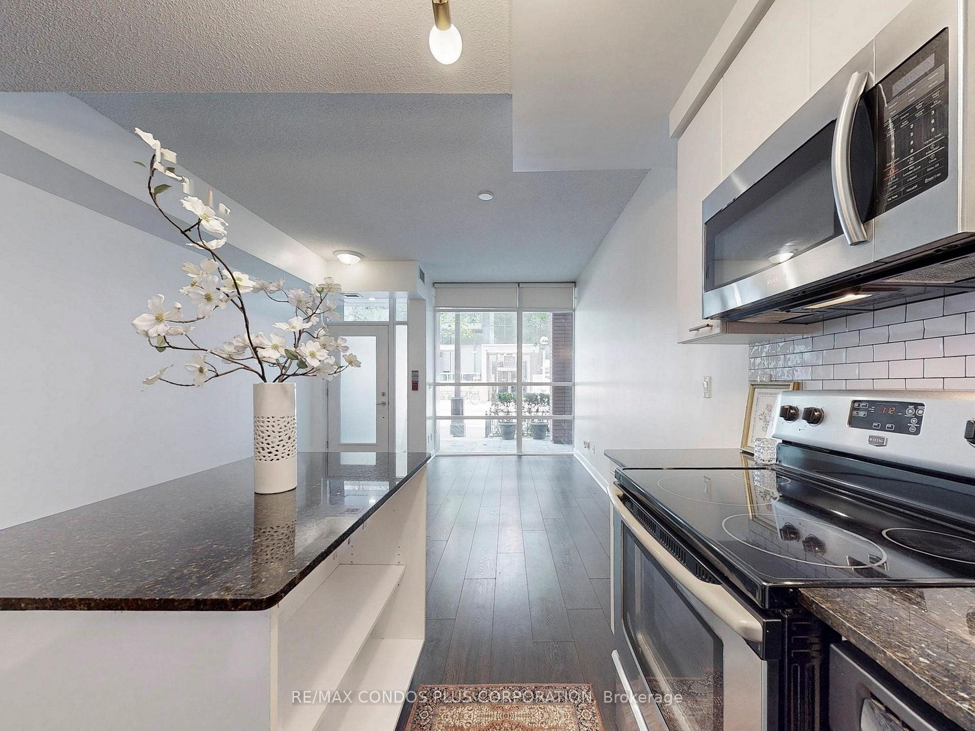 Photo 18 of Unit 103, 15 Bruyeres Mews, Toronto, Niagara — HOMEH