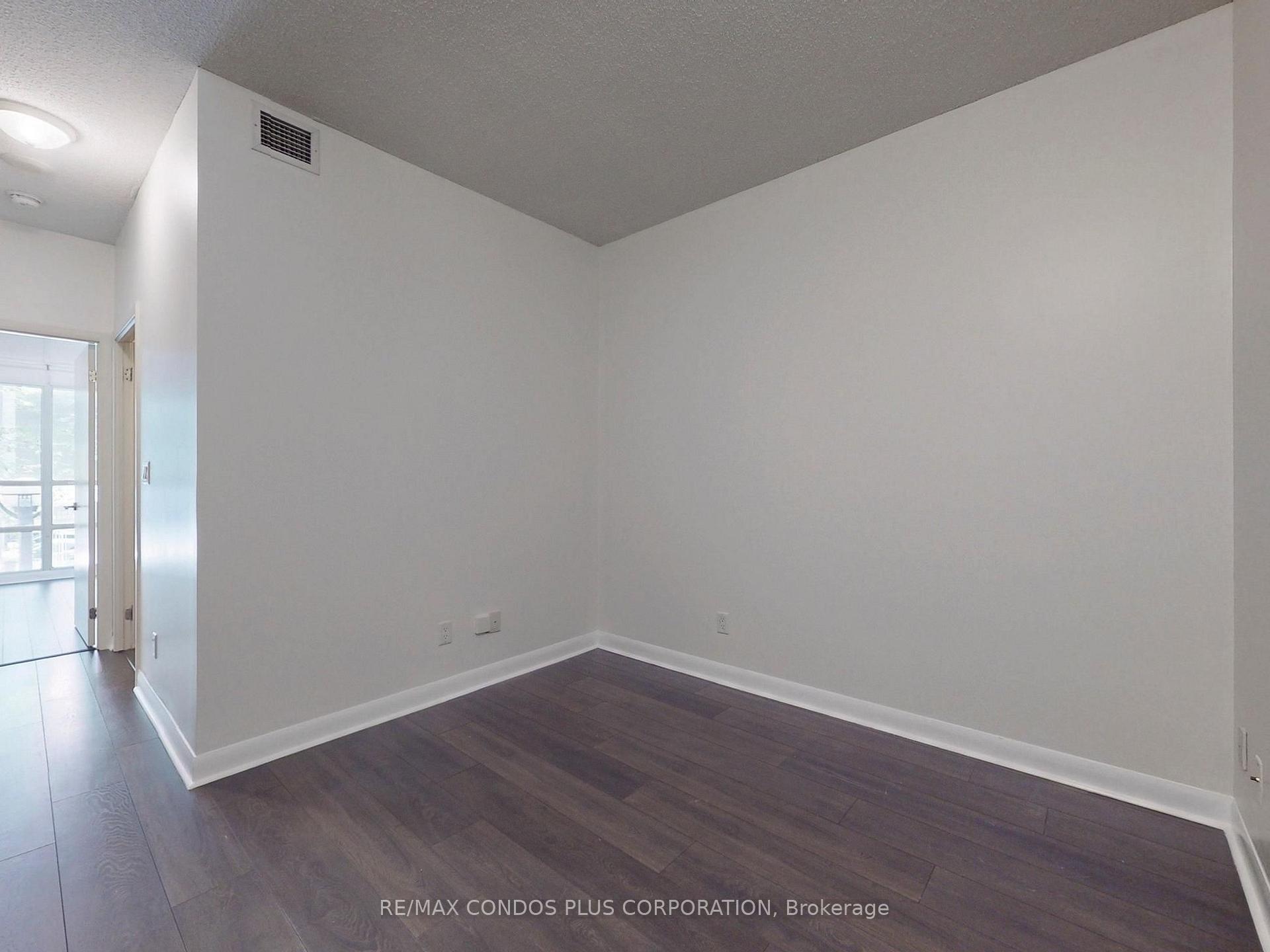 Photo 22 of Unit 103, 15 Bruyeres Mews, Toronto, Niagara — HOMEH