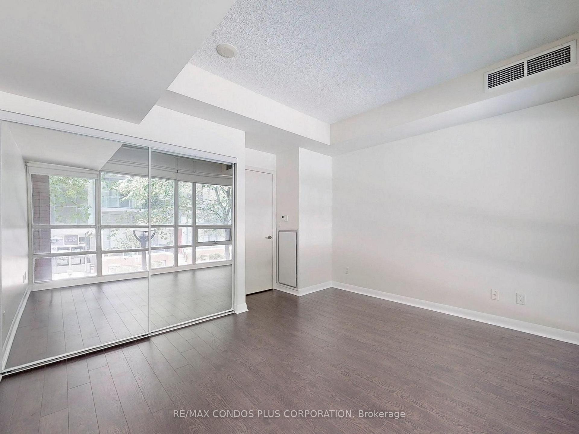 Photo 30 of Unit 103, 15 Bruyeres Mews, Toronto, Niagara — HOMEH