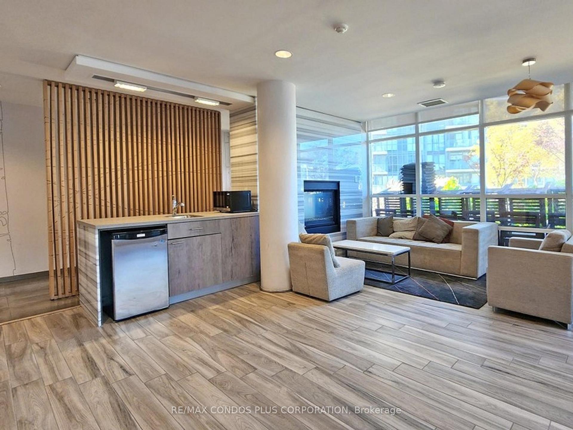 Photo 39 of Unit 103, 15 Bruyeres Mews, Toronto, Niagara — HOMEH