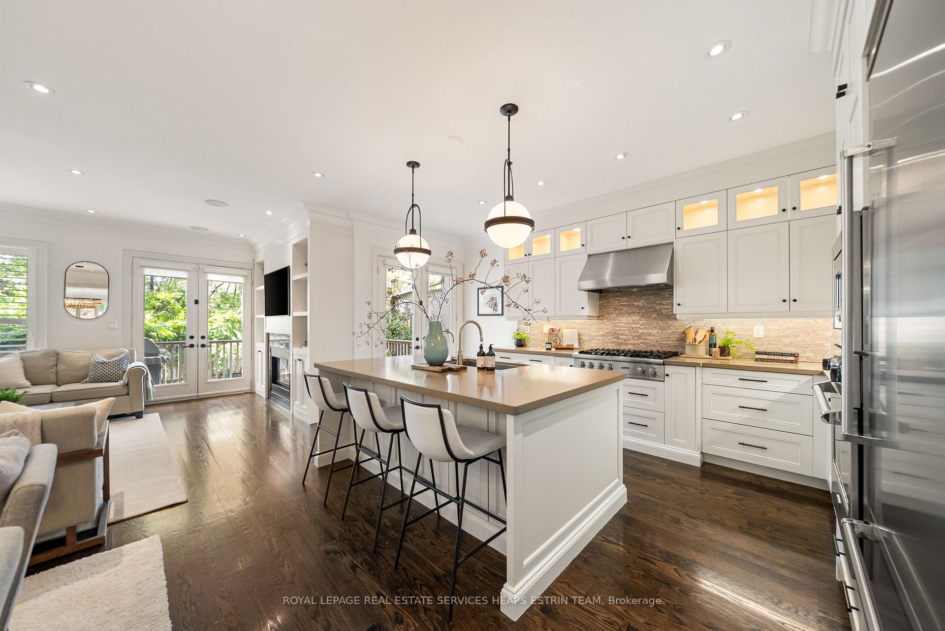 Photo 8 of 130 Donlea Drive, Toronto, Leaside — HOMEH
