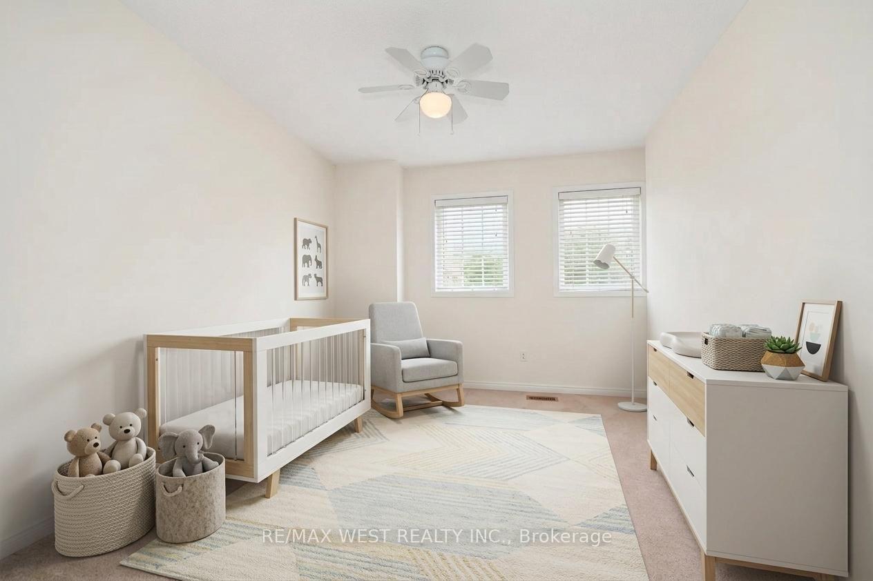 Photo 6 of 277 Queen Mary Drive, Brampton, Fletcher's Meadow — HOMEH